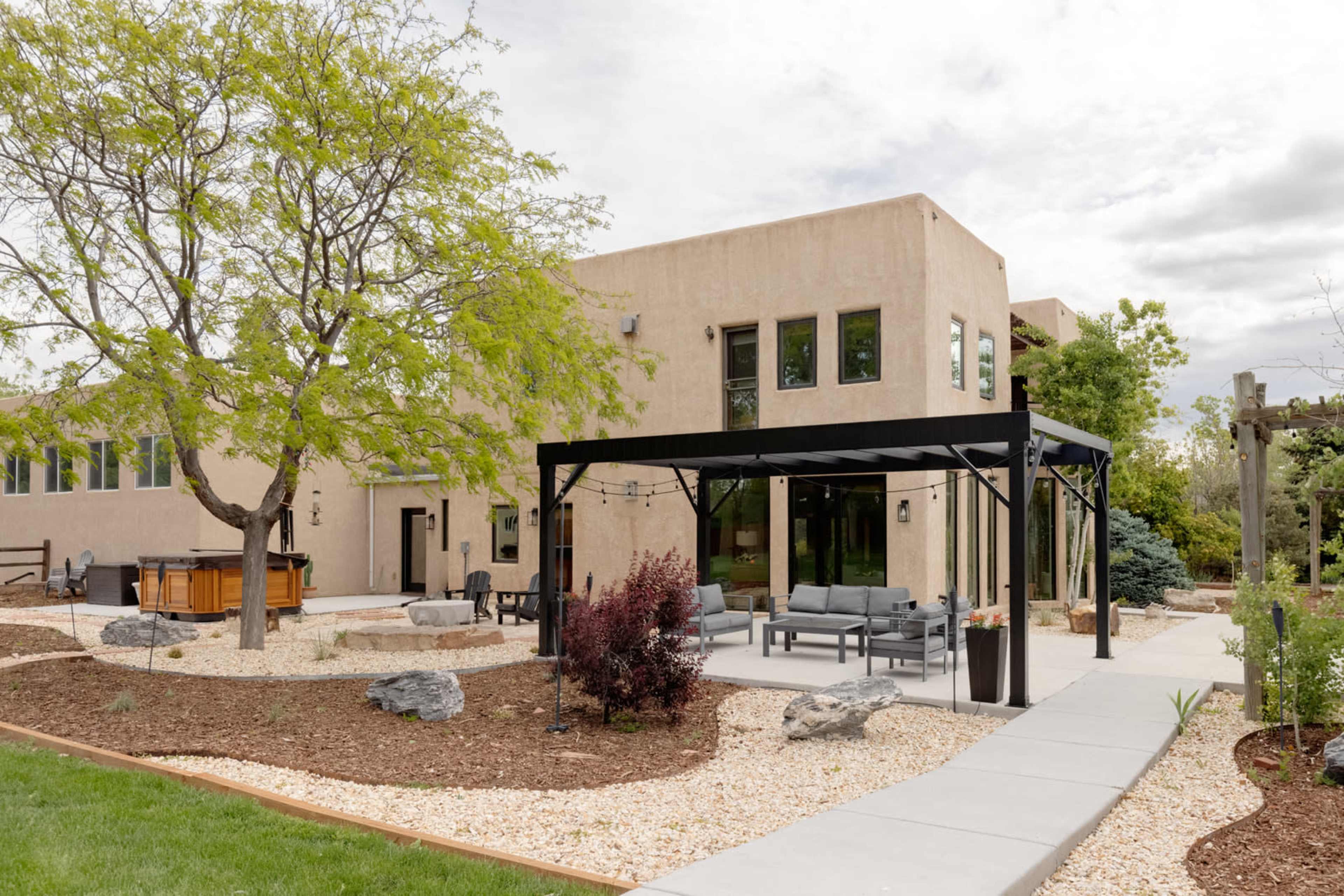 Modern Adobe Home with tons of Natural Light and Amazing yard Image in Fairmount, Golden, CO