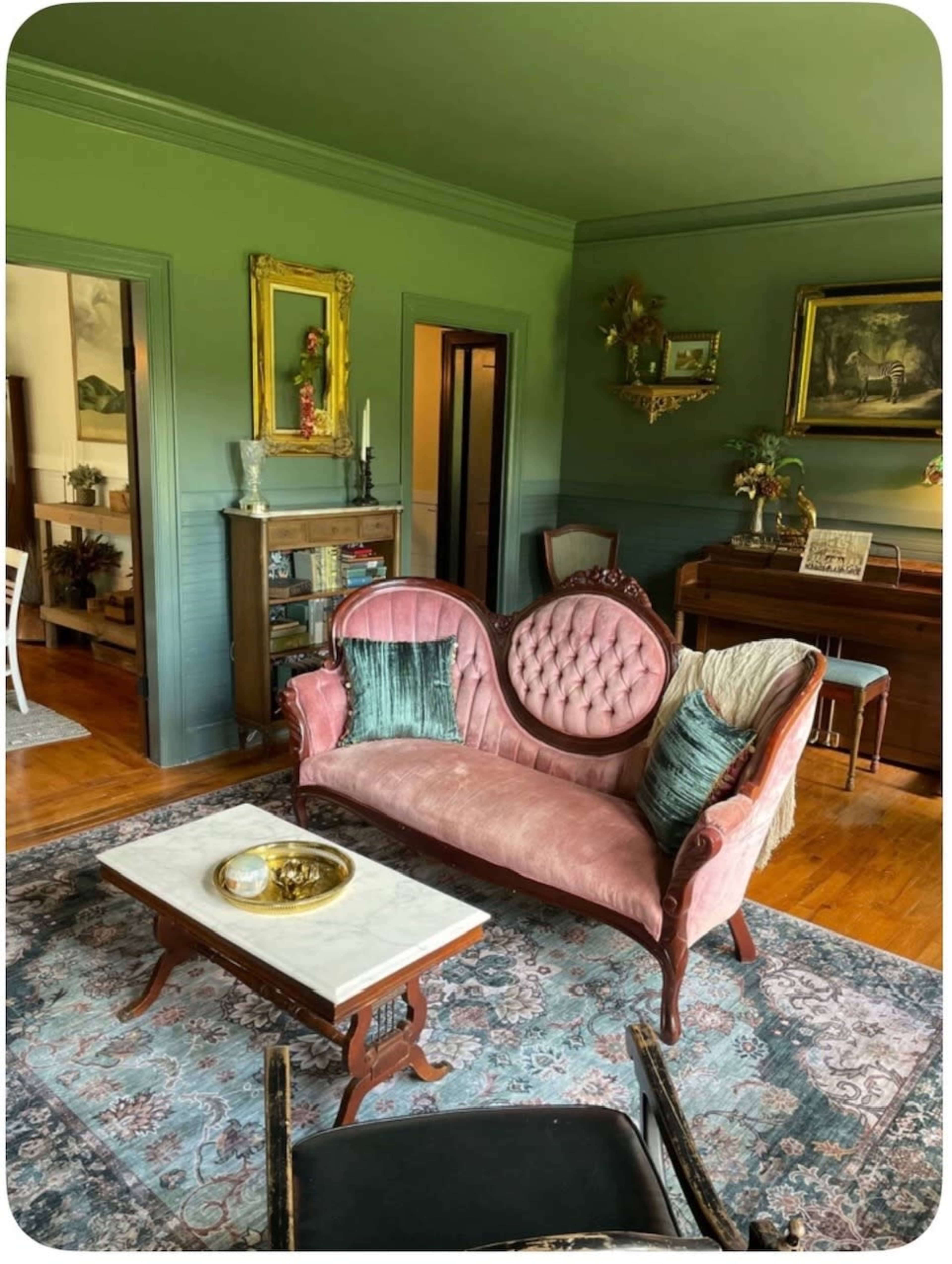 Historic 5 bedroom home on 5 beautiful acres Image in , Mt. Juliet, TN