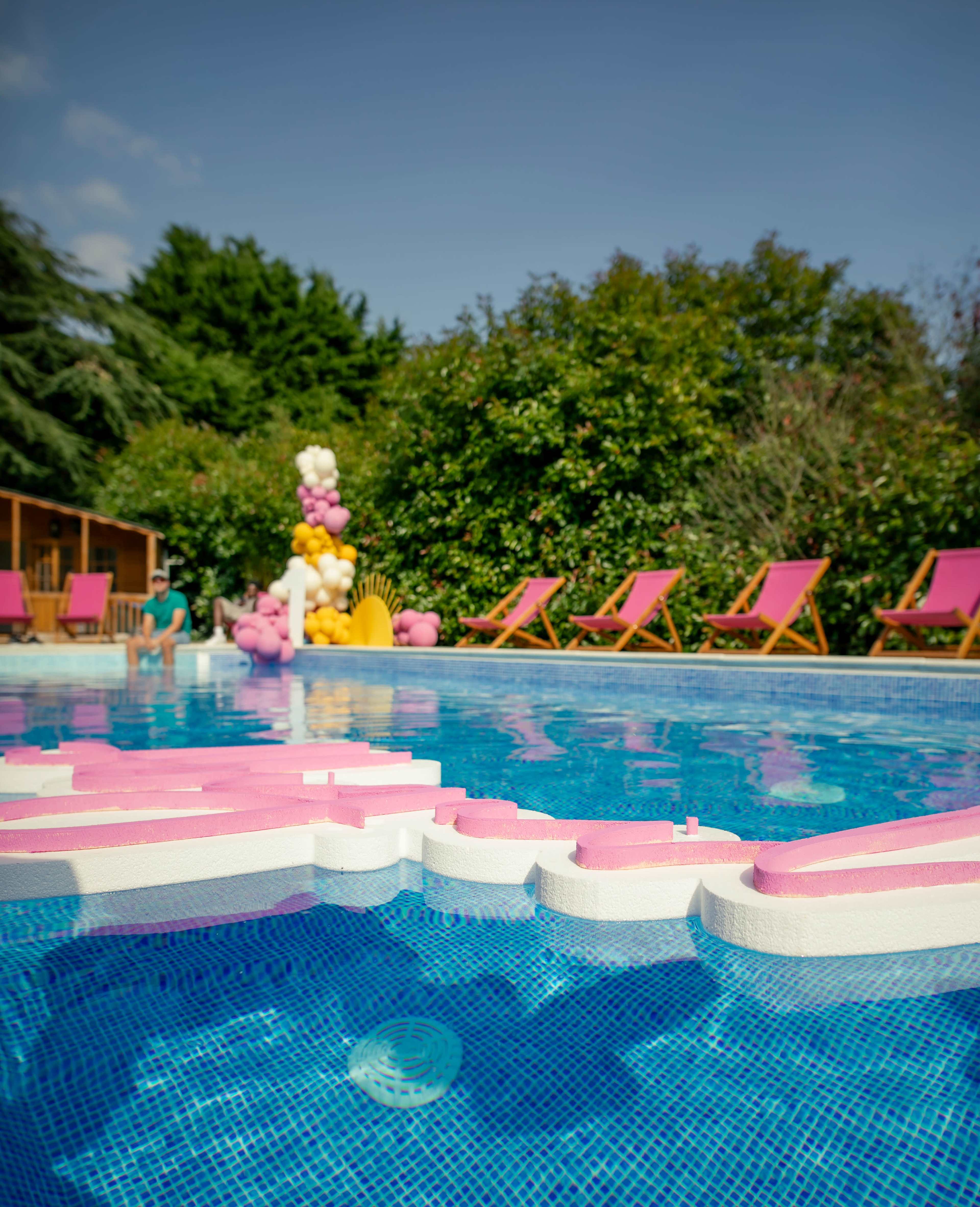 Tropical Pool Experience & Party in Greater London Image in West Kingsdown, London, ENG
