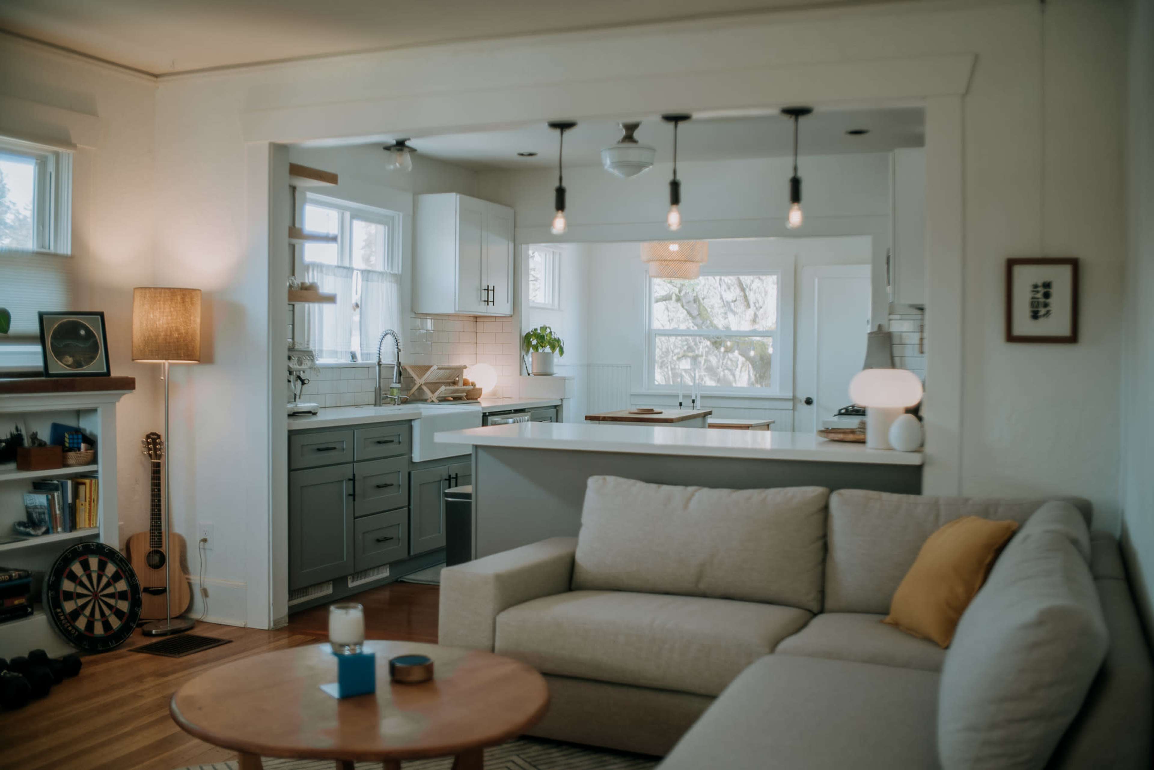 Modern Craftsman Kitchen with Cozy Dining Nook Image in Northeast Portland, Portland, OR
