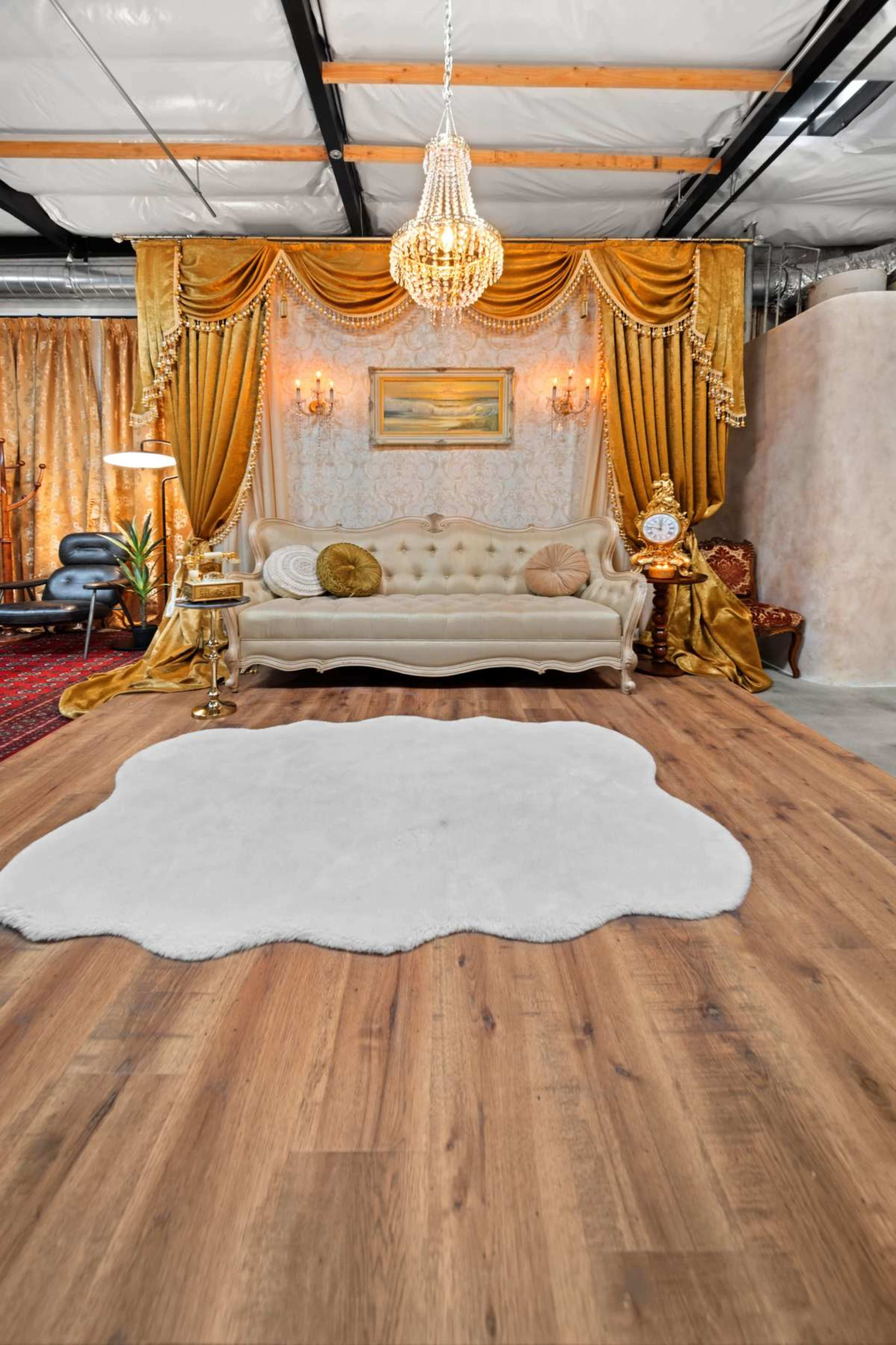 Chandelier & Velvet Editorial Studio — Vintage European Lounge Set Image in South Coast Metro, Santa ana, CA