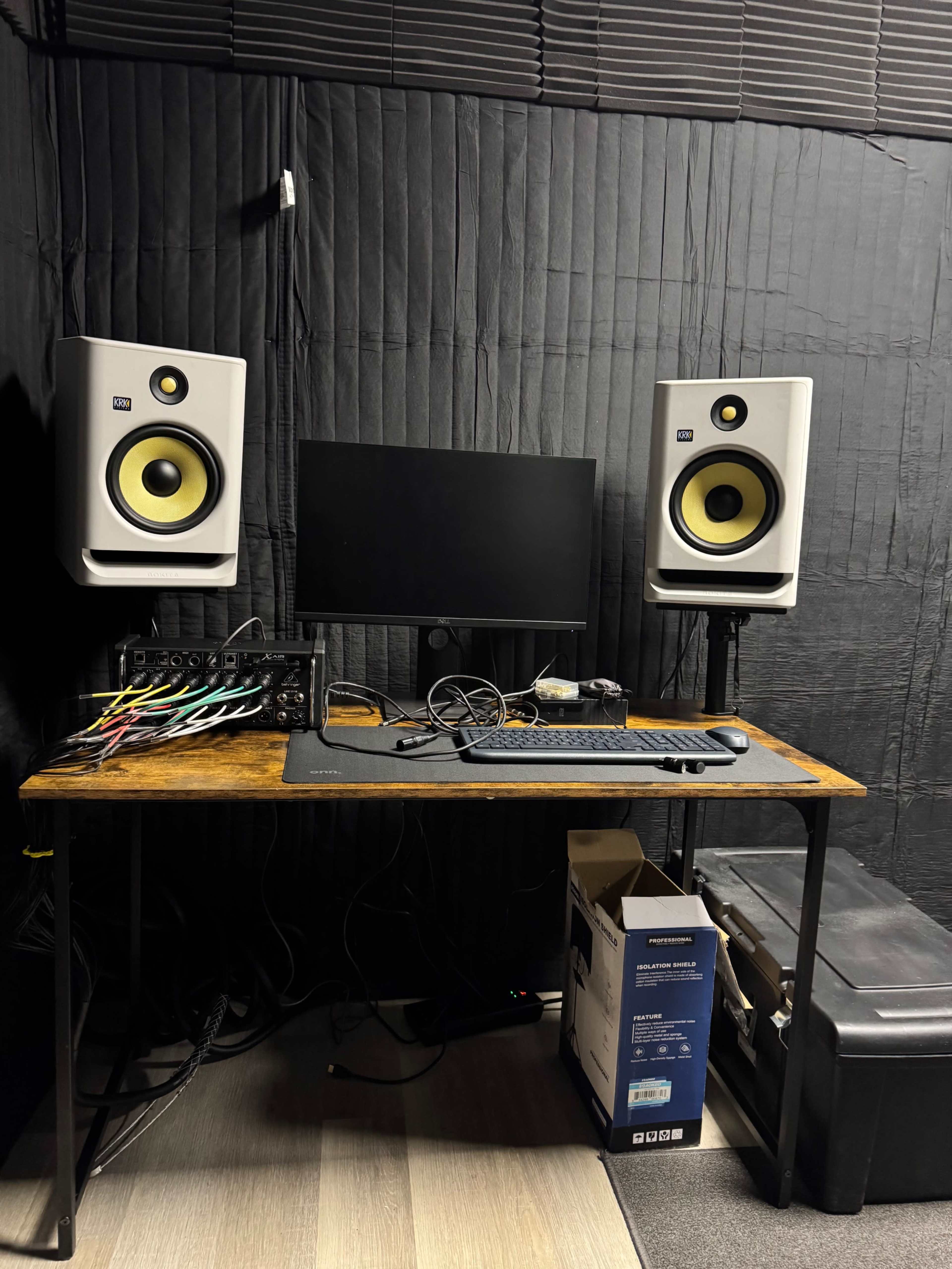 Spacious Music Studio Near O’Hare Airport – Perfect for Live Recording and band Rehearsals" Image in Leyden Township, SCHILLER PARK, IL