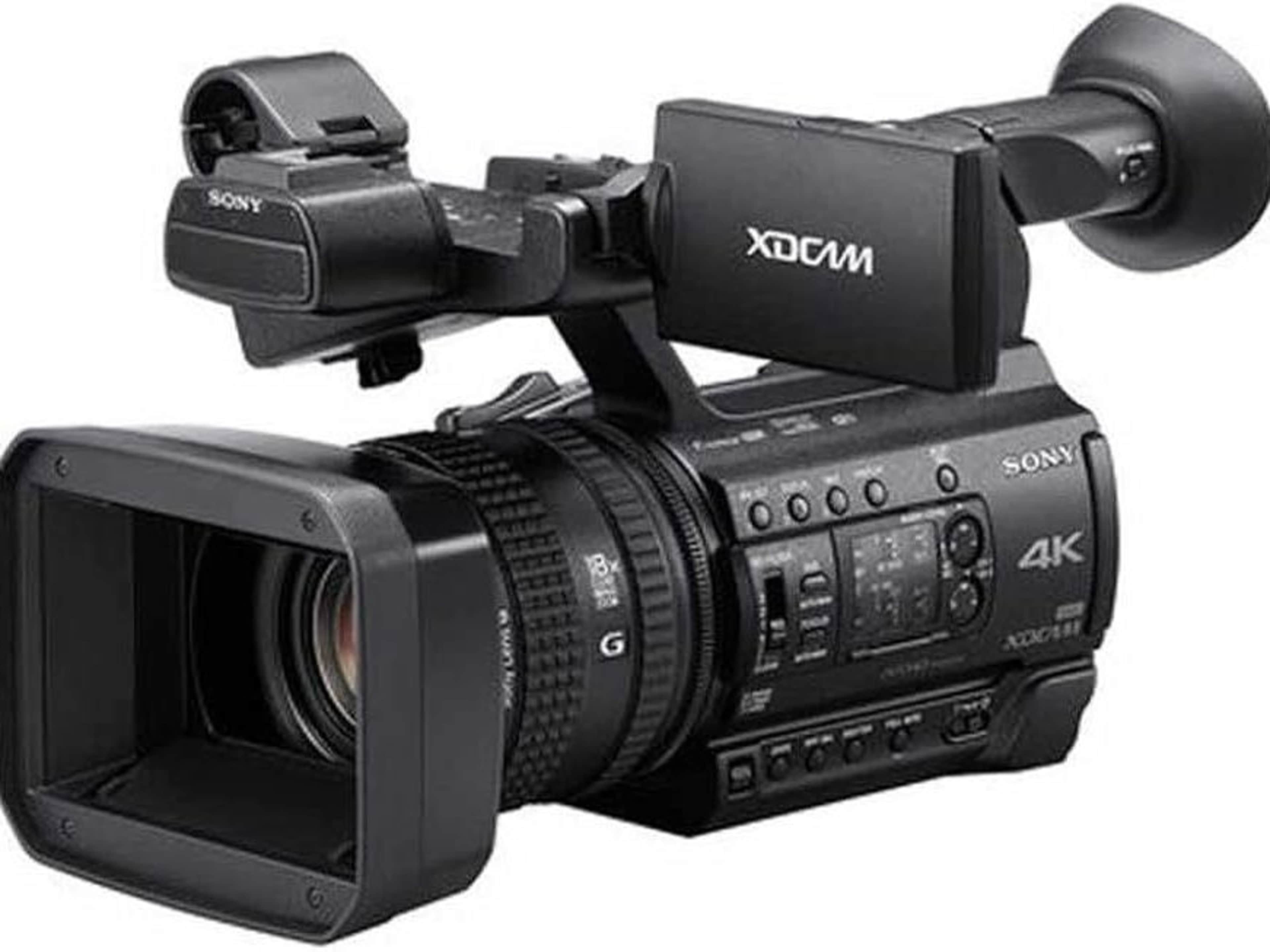 3 camera setup with mics