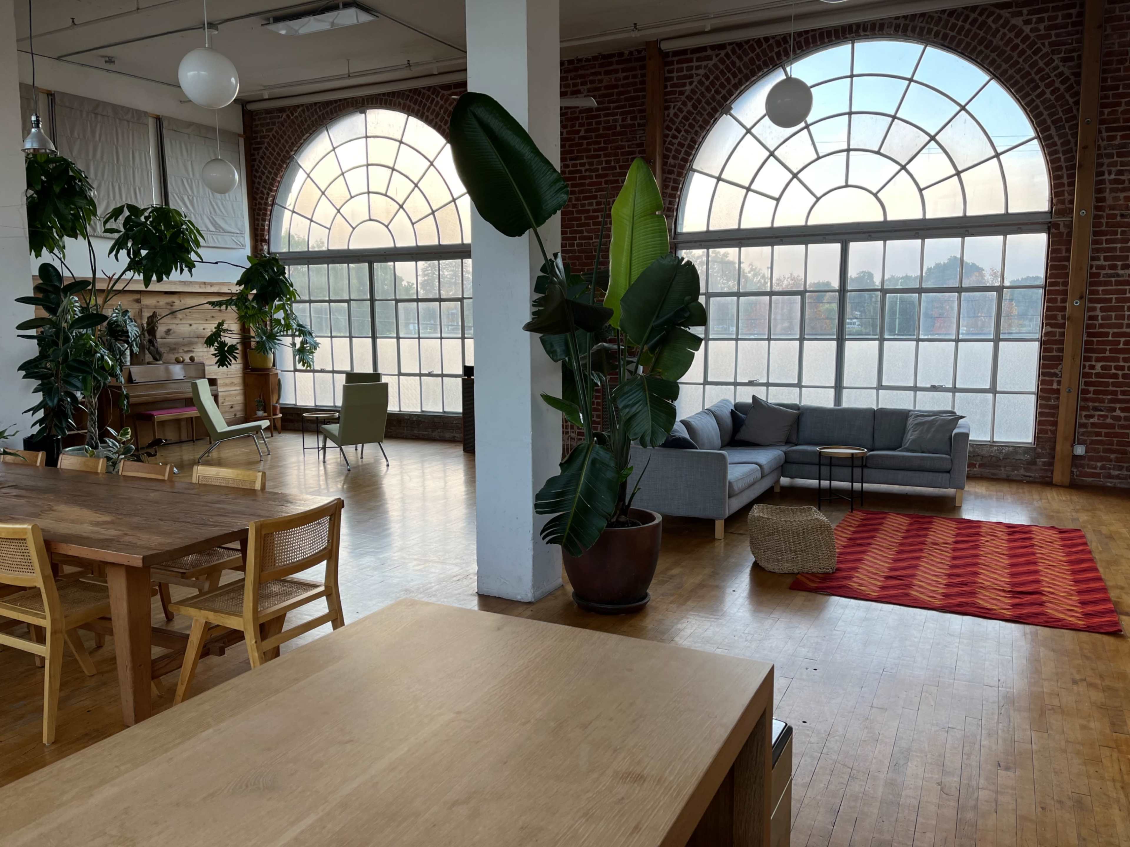 Light filled Open & Spacious 1920's Warehouse Image in Ralph Bunche, Oakland, CA