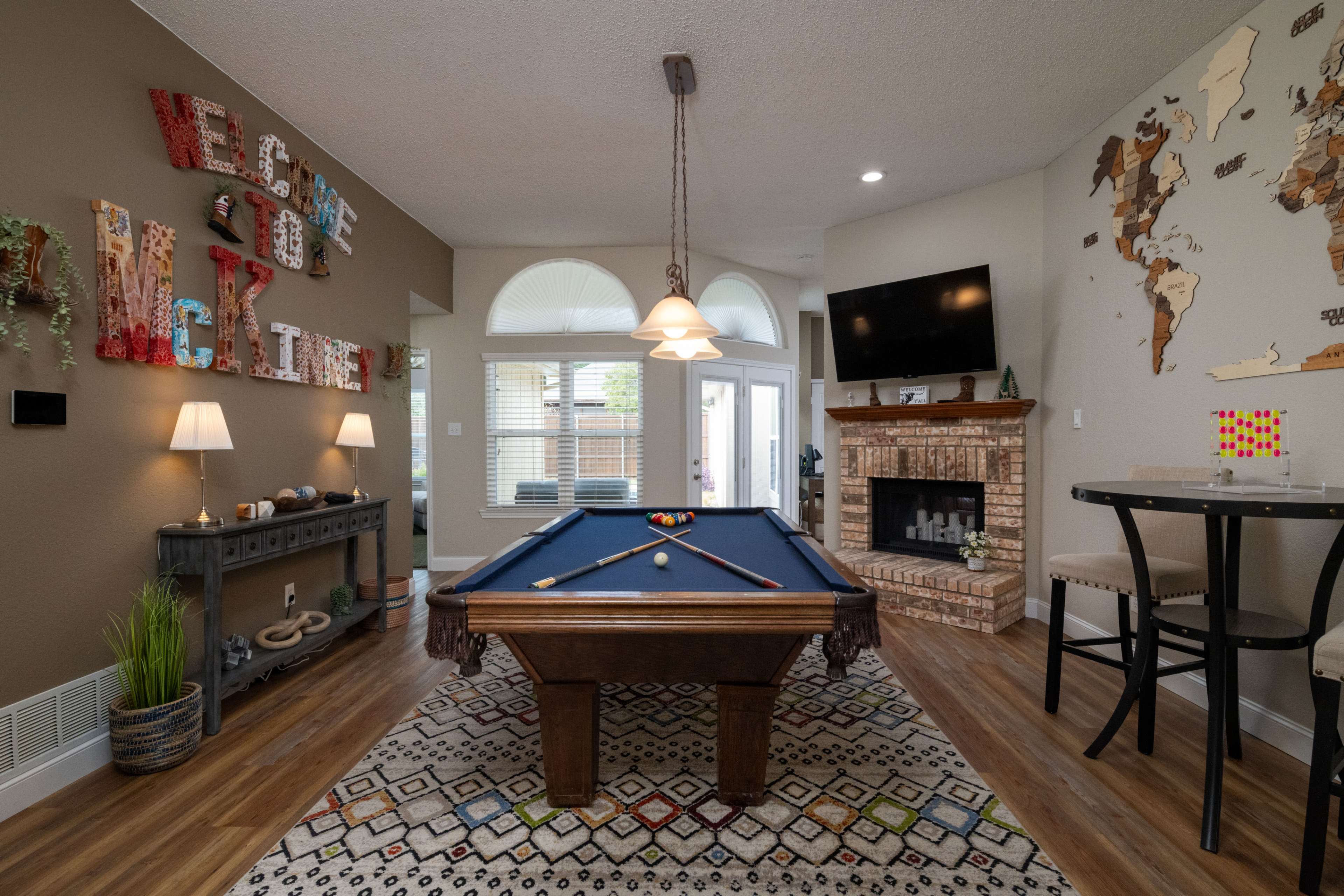 Pool, Games, Fenced Yard & Outdoor Bar in McKinney Image in McKinney, McKinney, TX