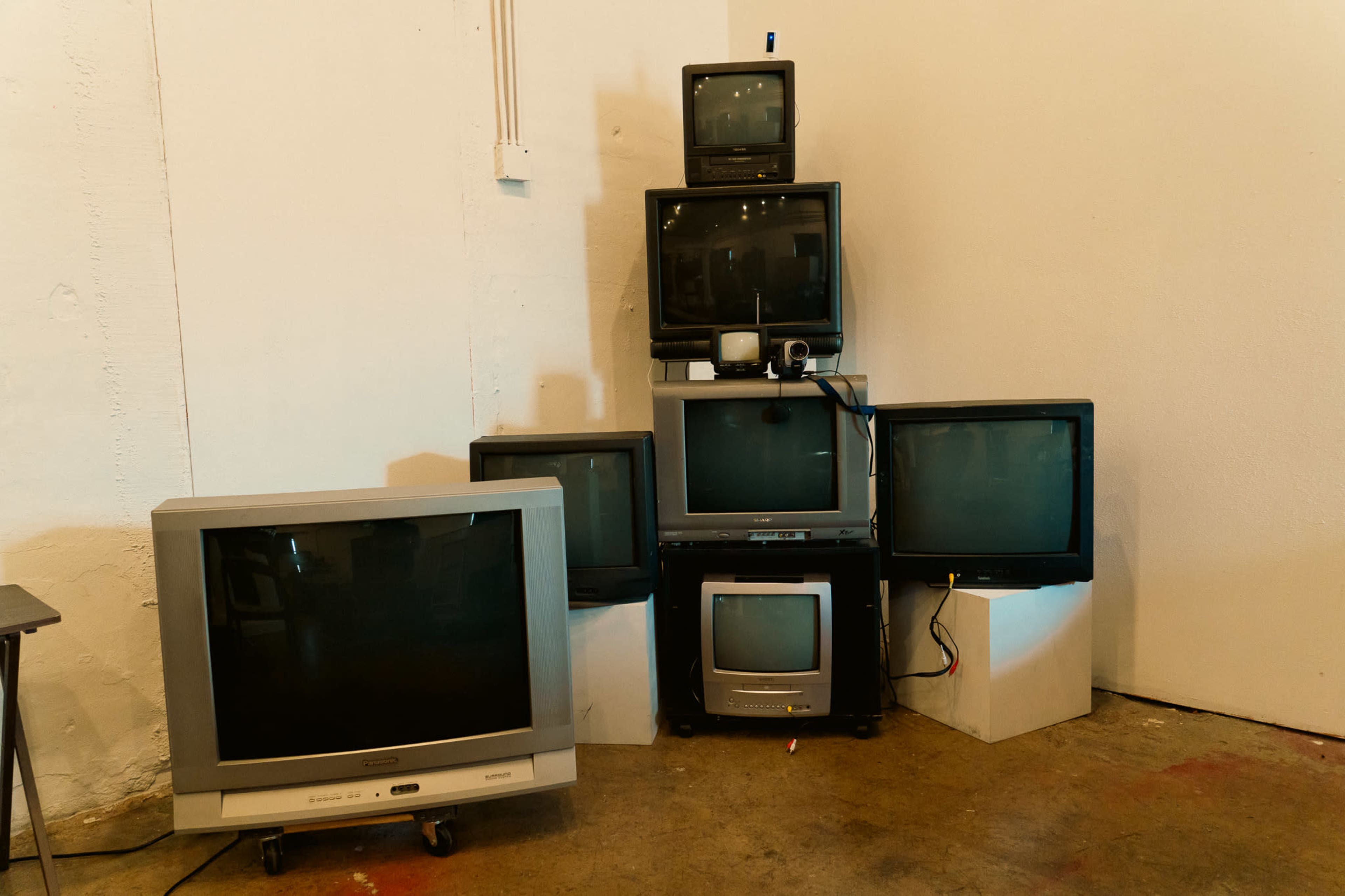 Urban close to Downtown Spacious Studio. Industrial looking space with sets but room to create your own. Image in Logan Heights, San Diego, CA