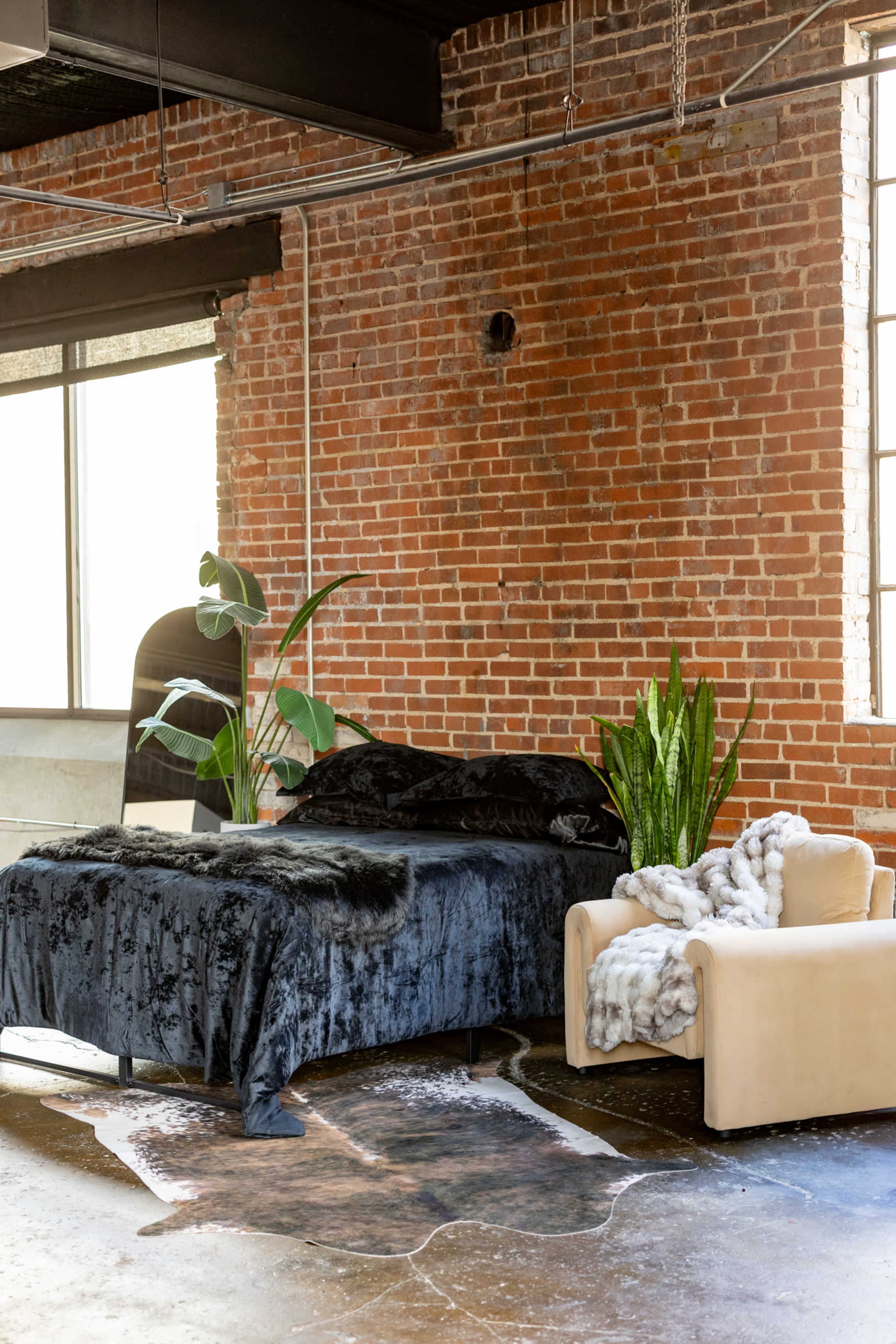 Stunning Industrial Downtown Studio Image in Central Oklahoma City, Oklahoma City, OK