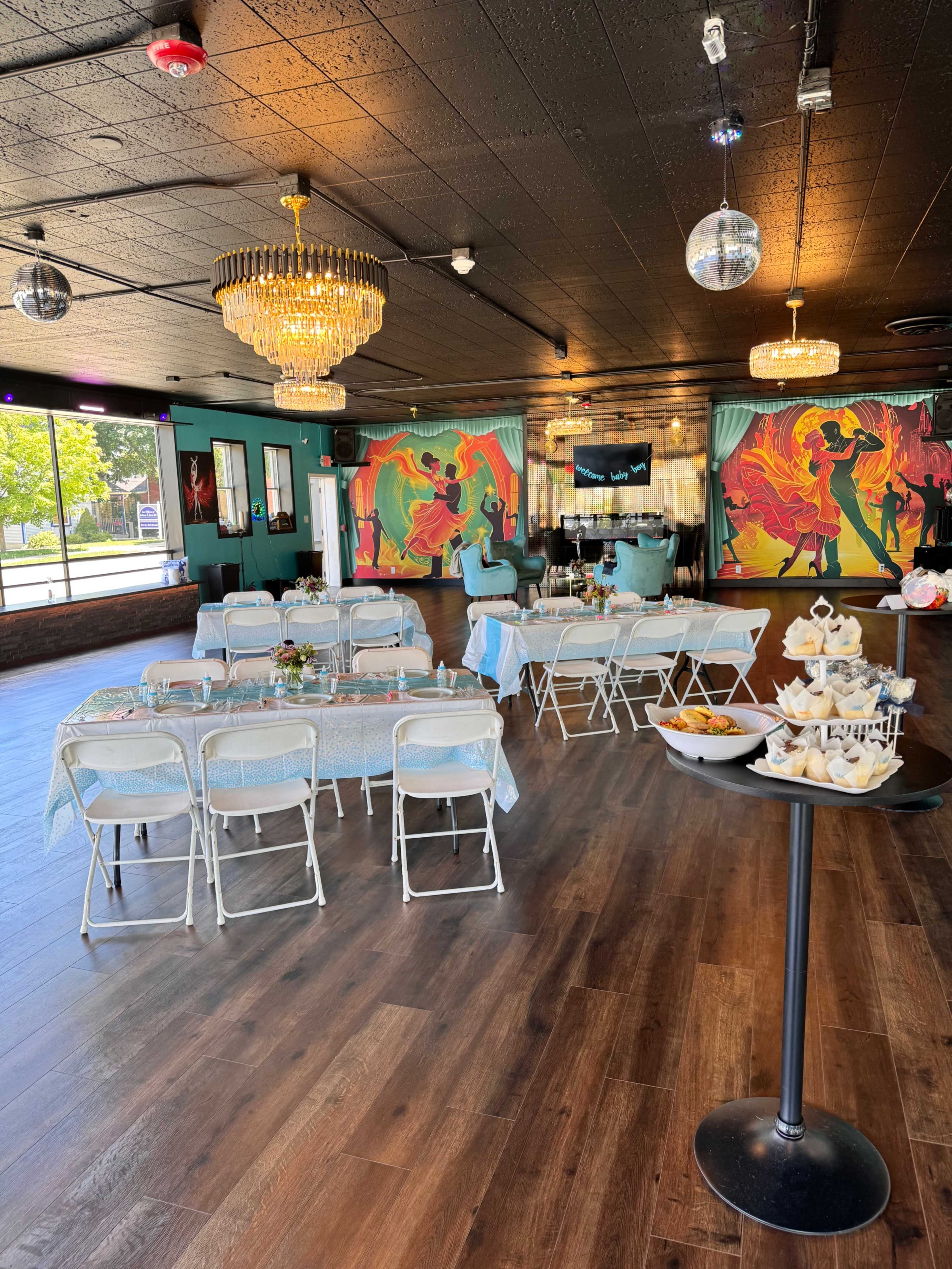 Downtown, modern, wide open space venue Image in St Charles Township, st charles, IL