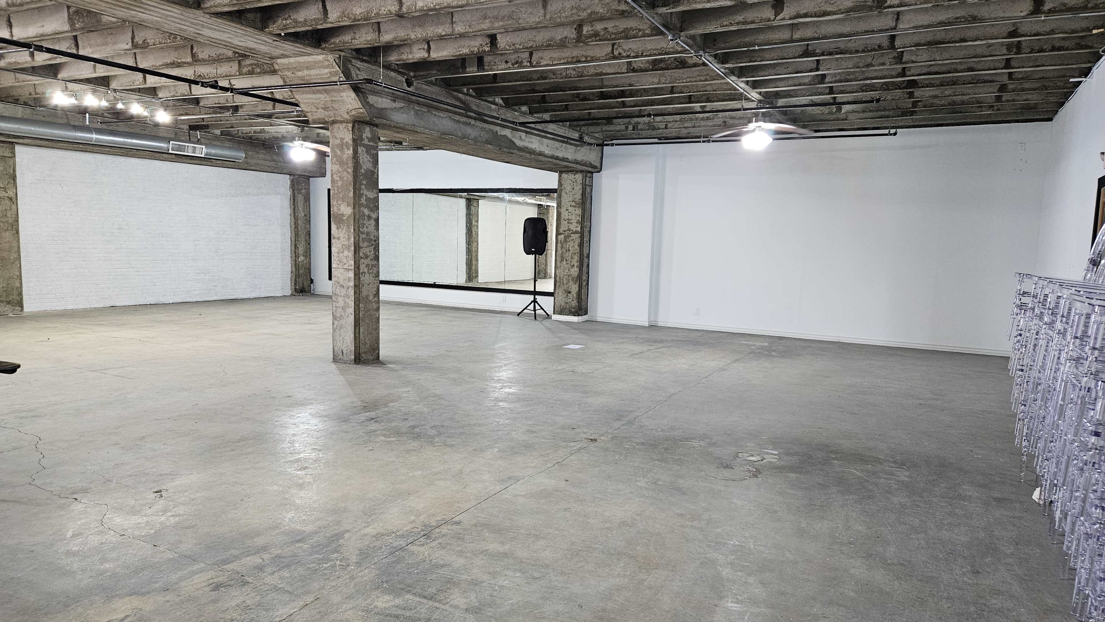 Hidden Gem: 3000 sqft Open Space Image in Mechanicsville, Atlanta, GA