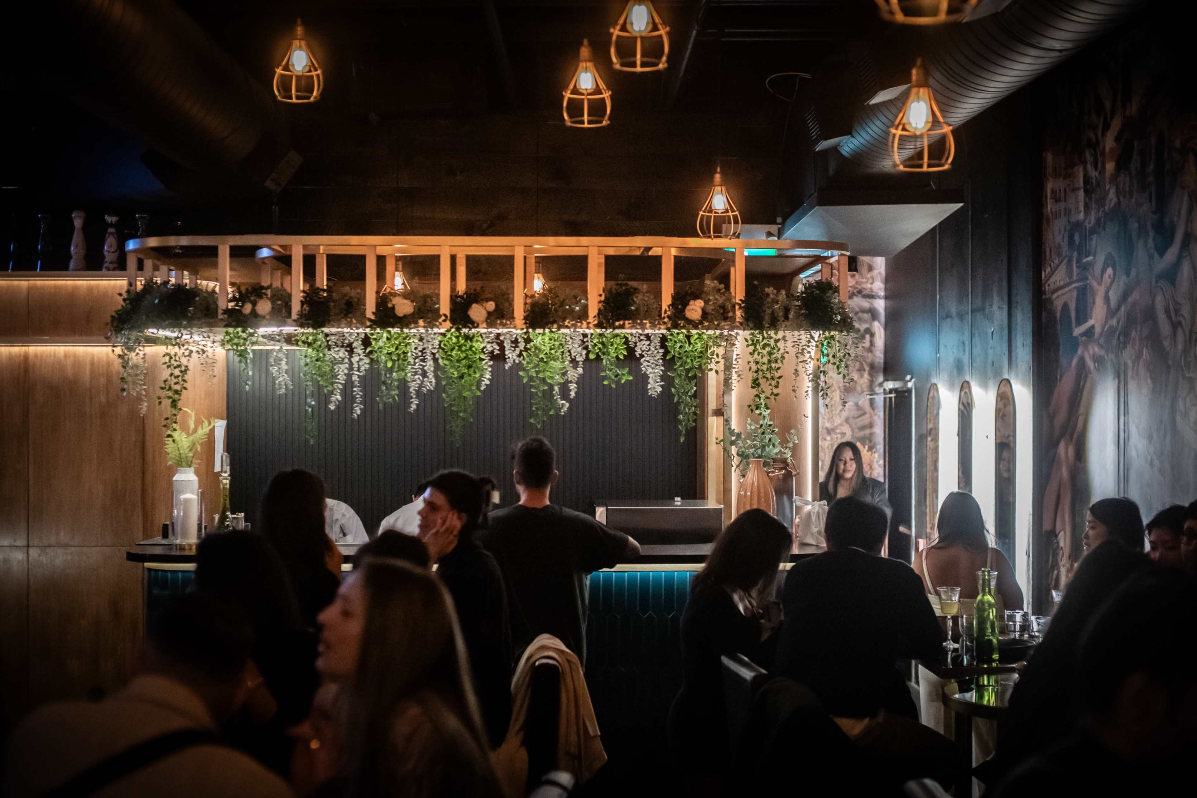 Downtown cocktail bar and lounge Image in Downtown Toronto, Toronto, ON