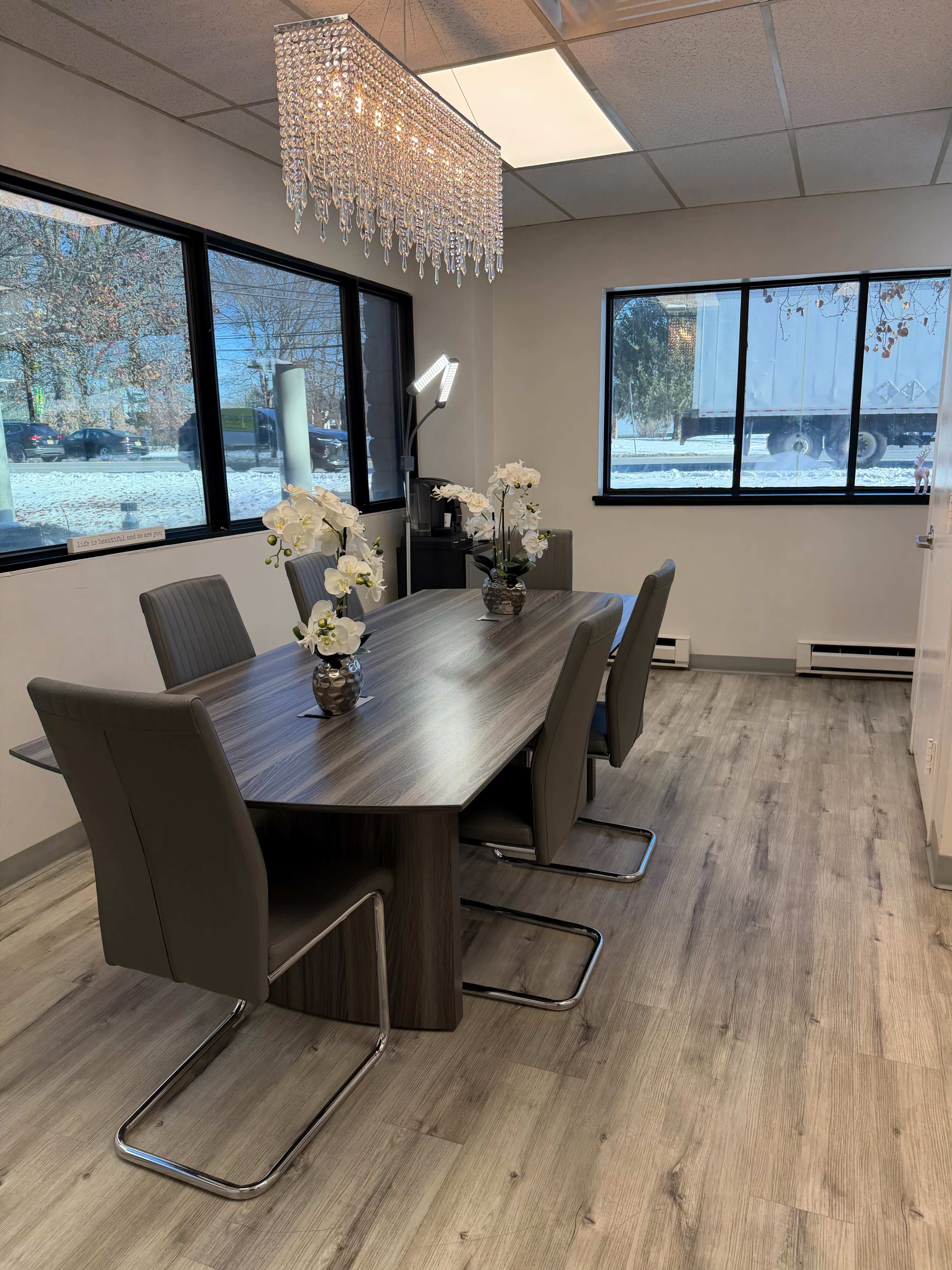 Elite Minimalist-Chic Suite for 12 | Luminous & Modern Image in Rahway, Rahway, NJ