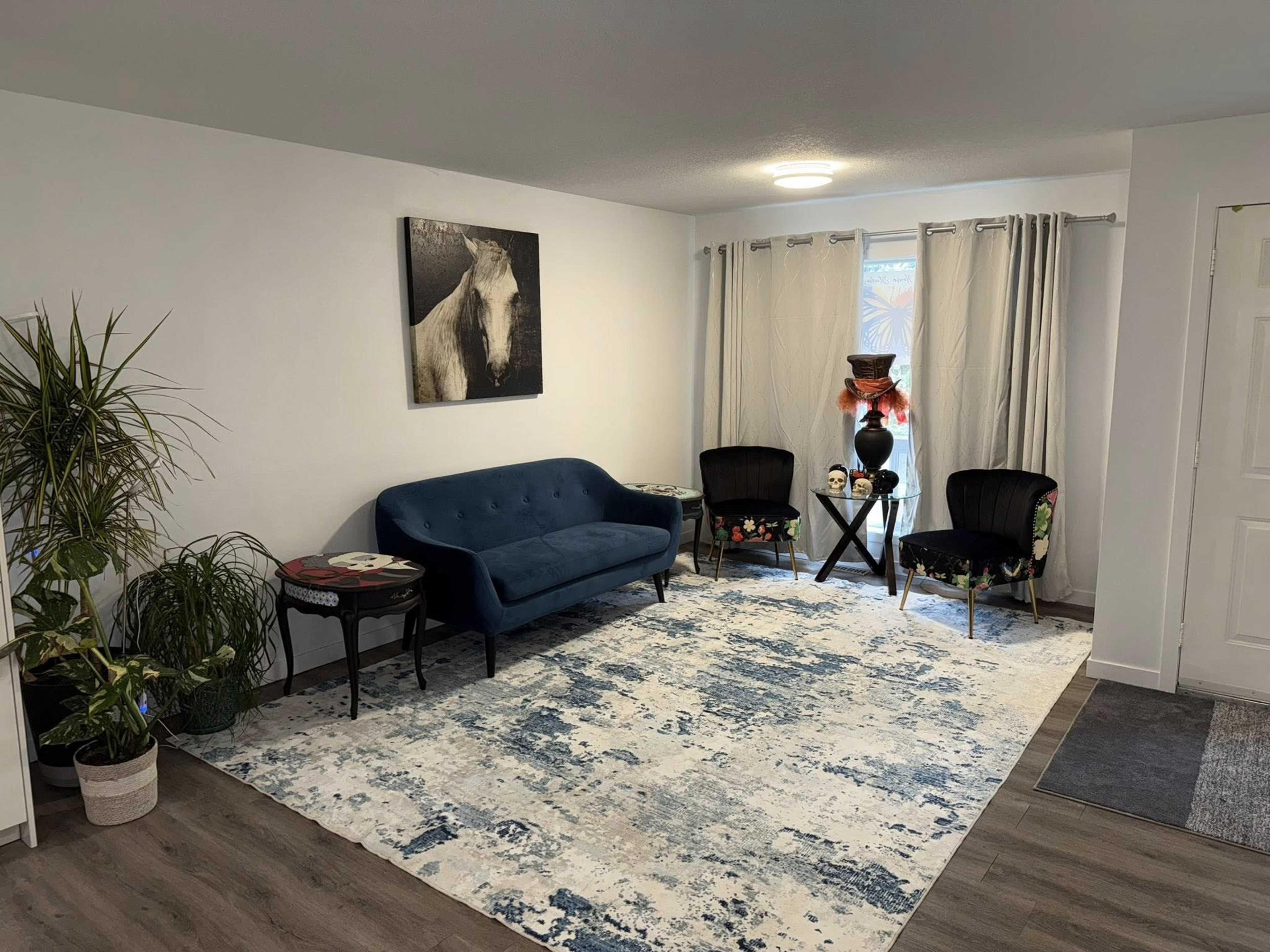 Quiet and colorful creative space in NE Image in Northeast Calgary, Calgary, AB