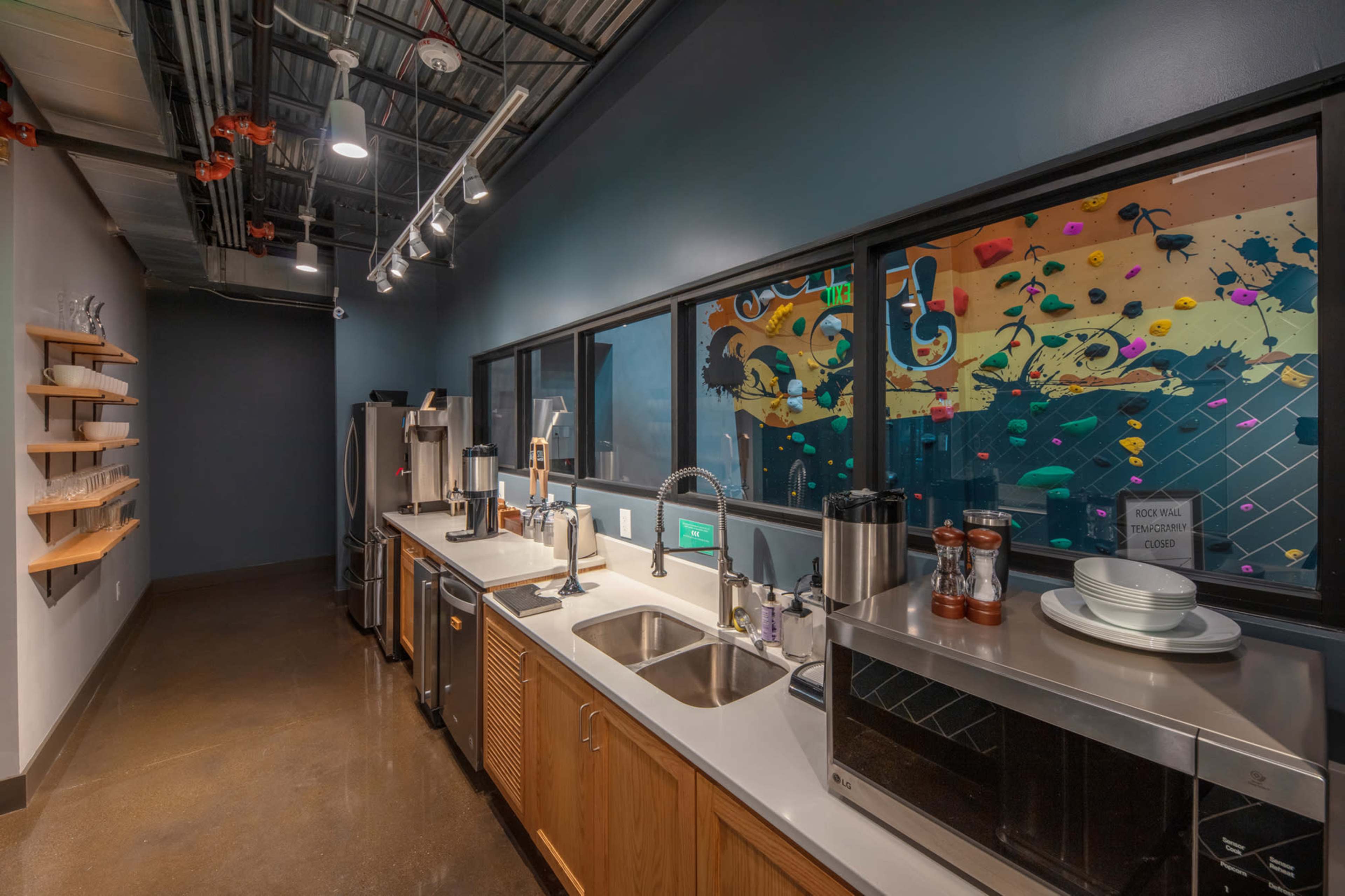 Bright Contemporary Event Space Near Easton Town Center Image in Easton, Columbus, OH