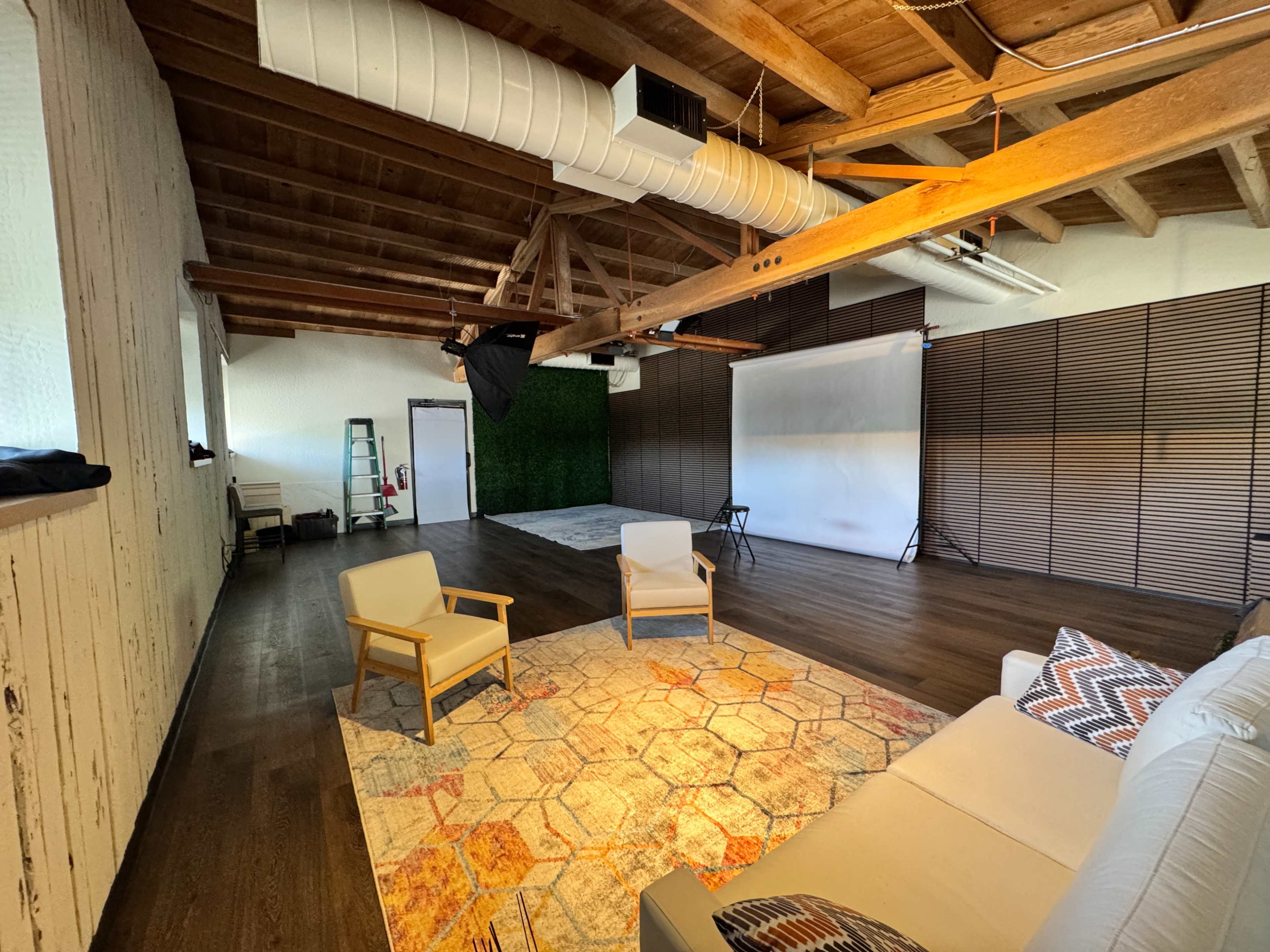 700 sq/ft Open Space Studio Image in Central San Jose, SAN JOSE, CA