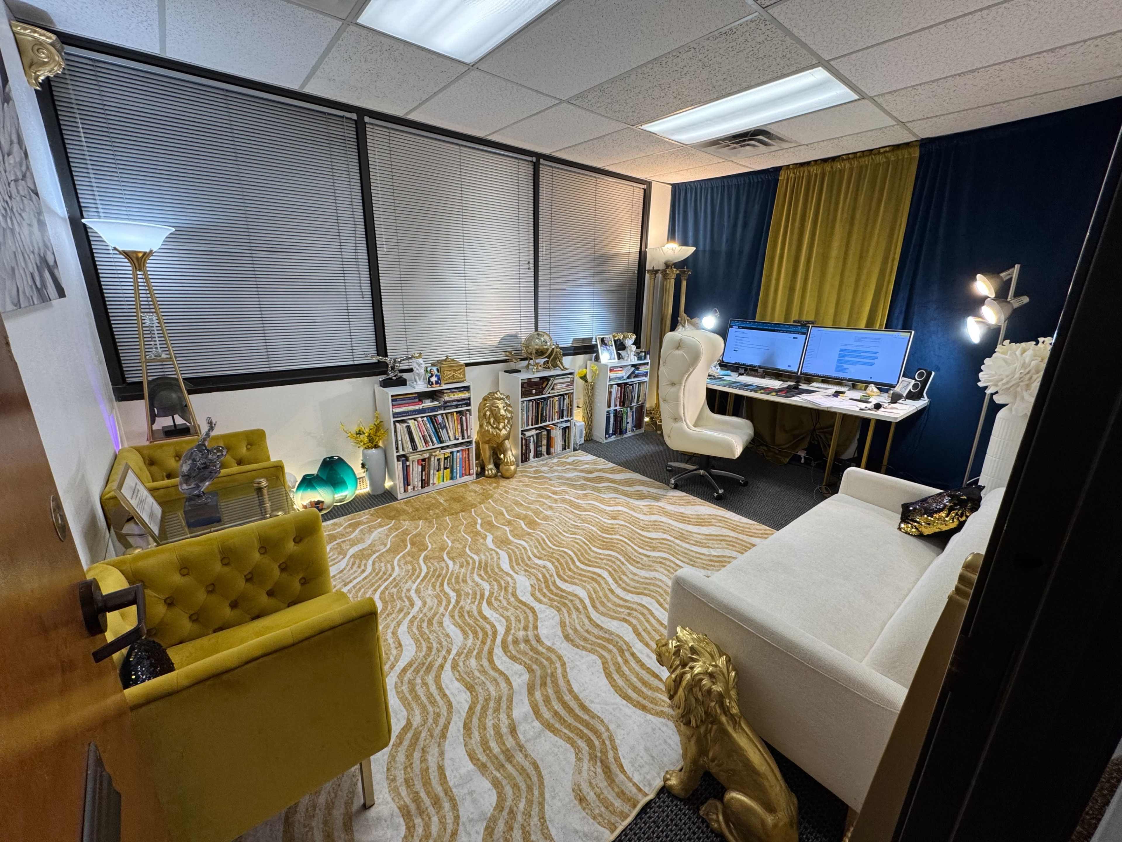 Wealth Hub Image in Lake Highlands, Dallas, TX