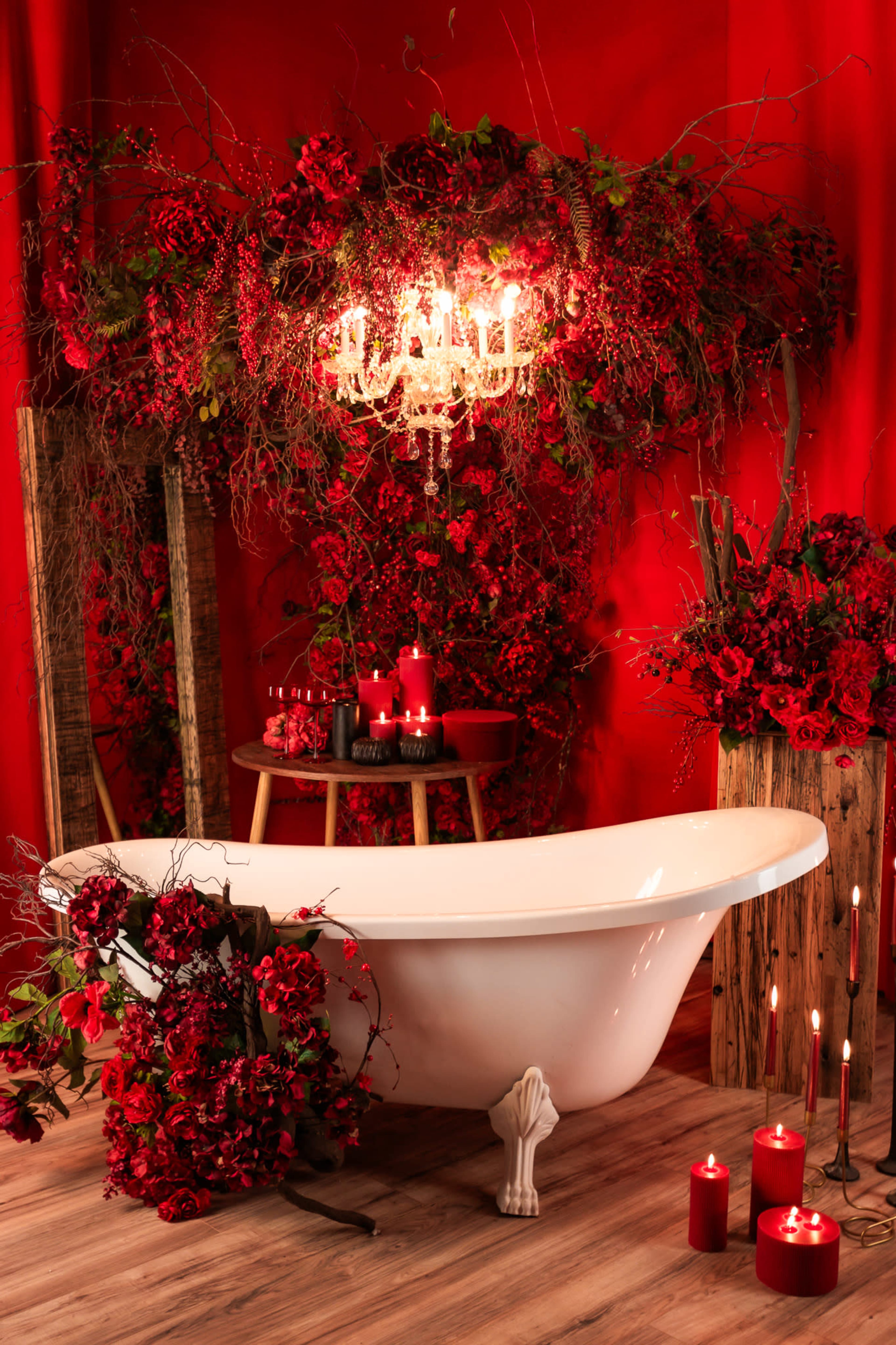 photo studio with decorations Image in Lilburn, Lilburn, GA
