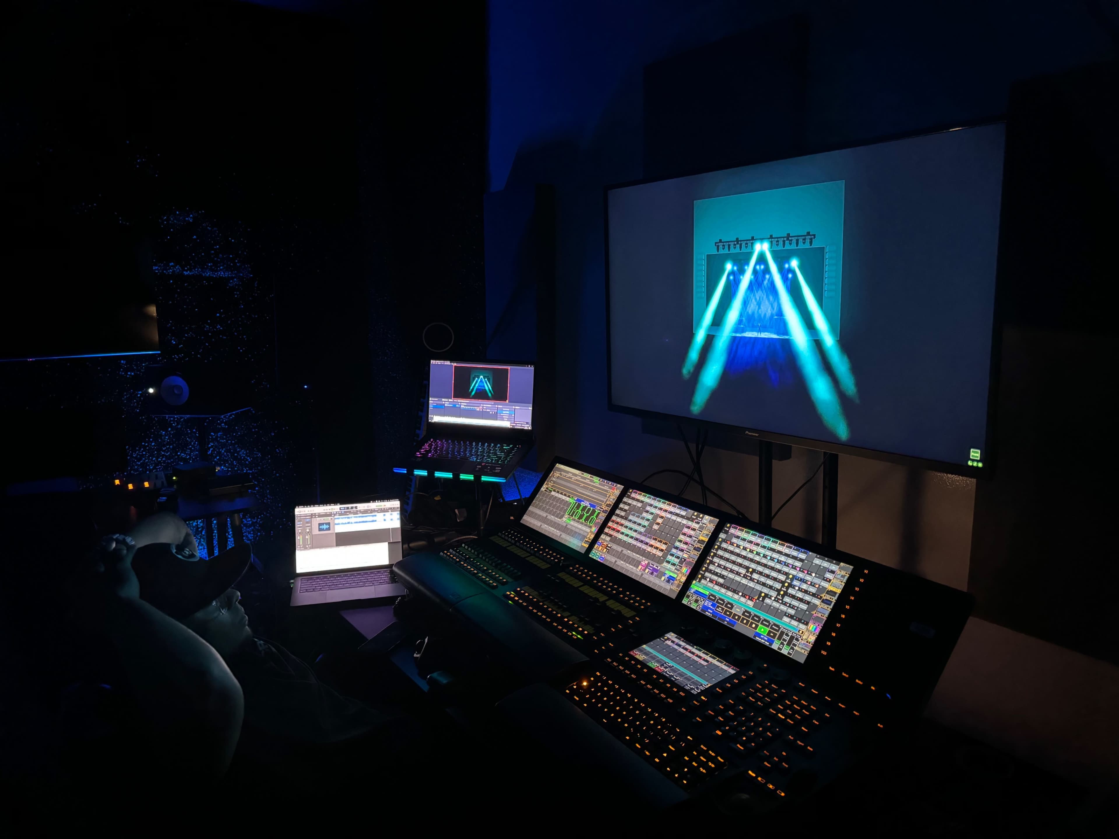 Previs Lighting Design and Recording Suite Image in Westlake, Los Angeles, CA