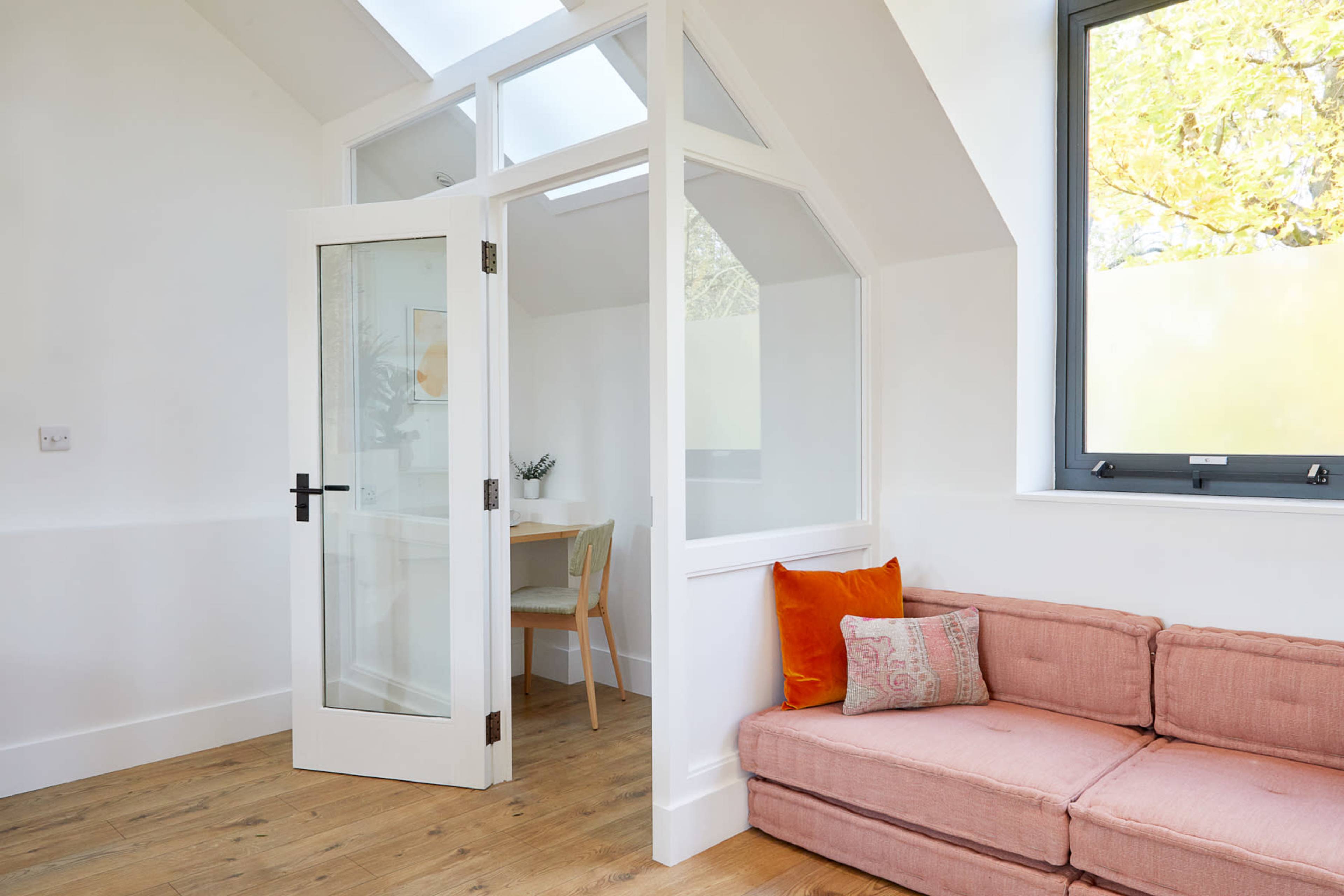 The Library Image in Queen's Park, London, ENG