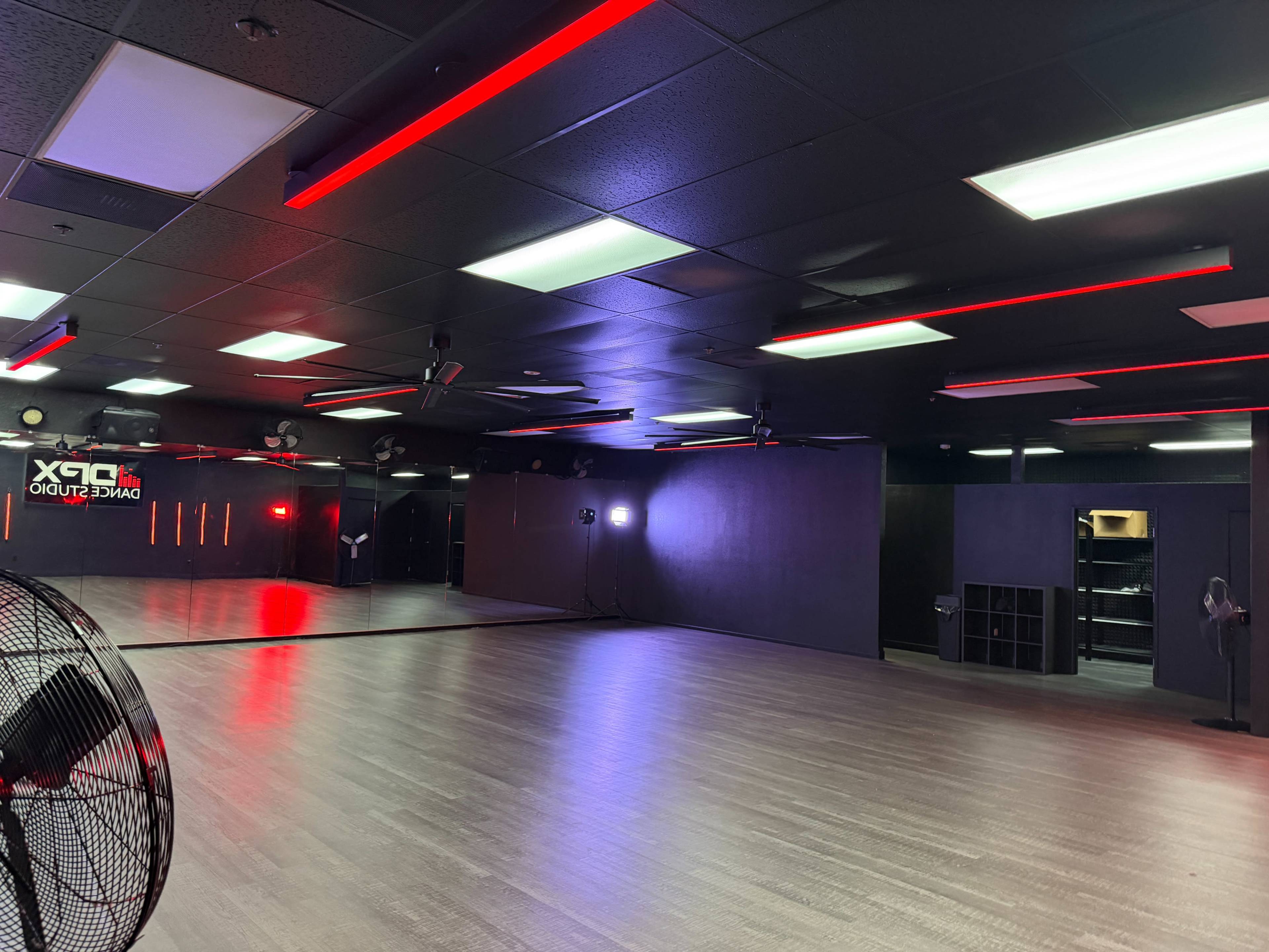 Newly renovated dance studio with top of the line speakers and lighting Image in Valley Hi / North Laguna, Sacramento, CA