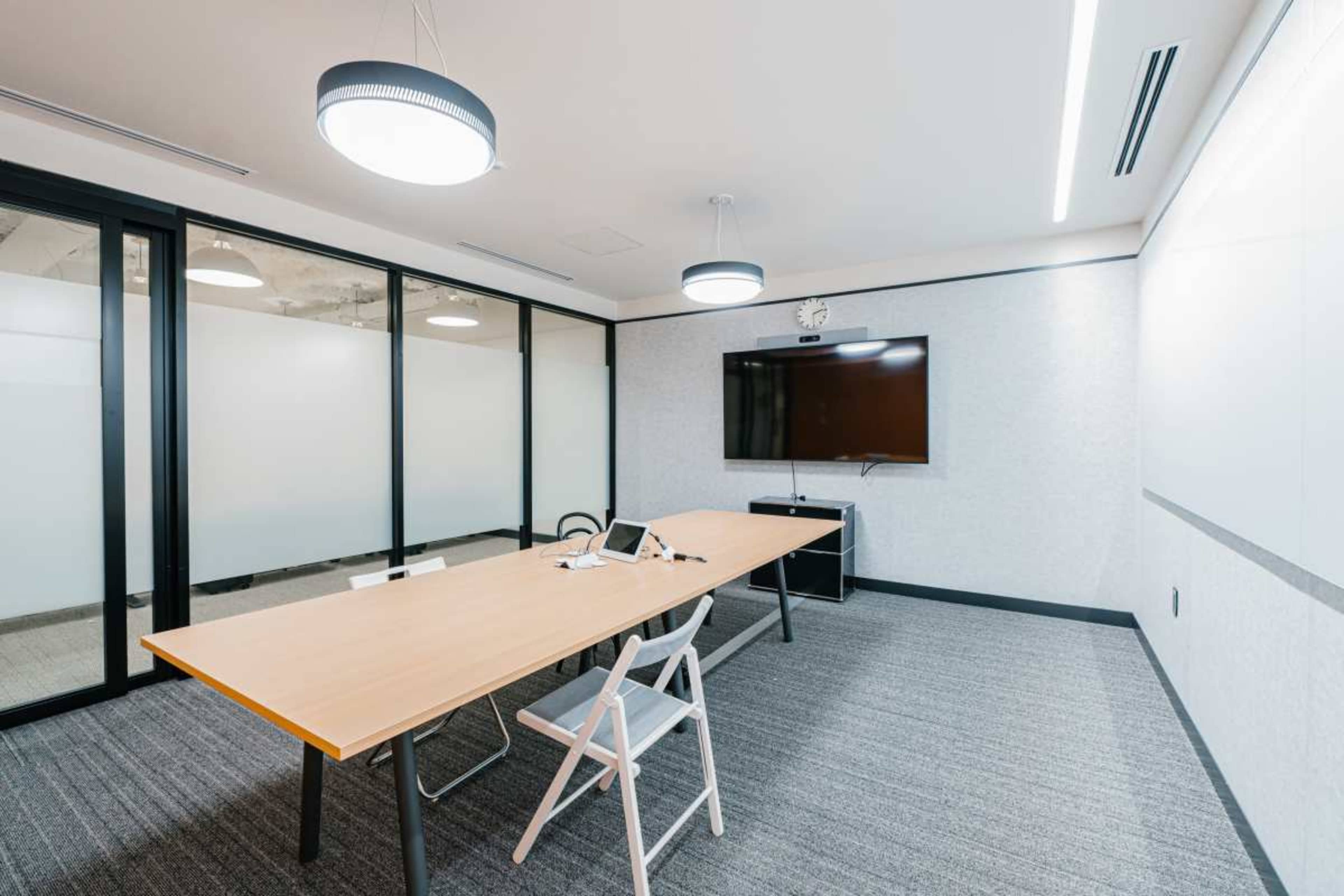 Downtown Creative Hub  with flexible spaces Image in Central Vancouver, VANCOUVER, BC