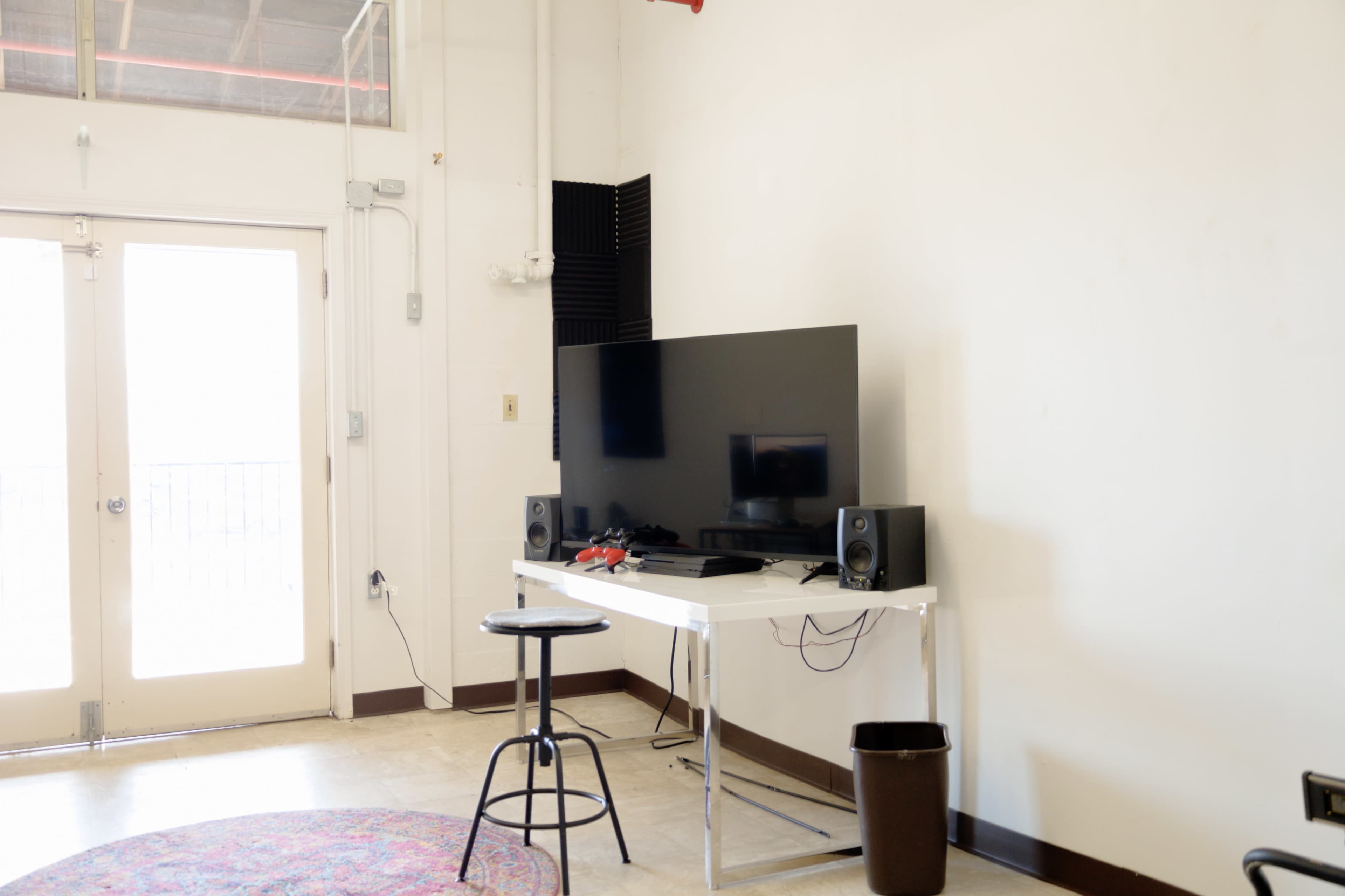 Classroom Studio with 75 inch Digital Whiteboard INCLUDED Image in Benicia, Benicia, CA