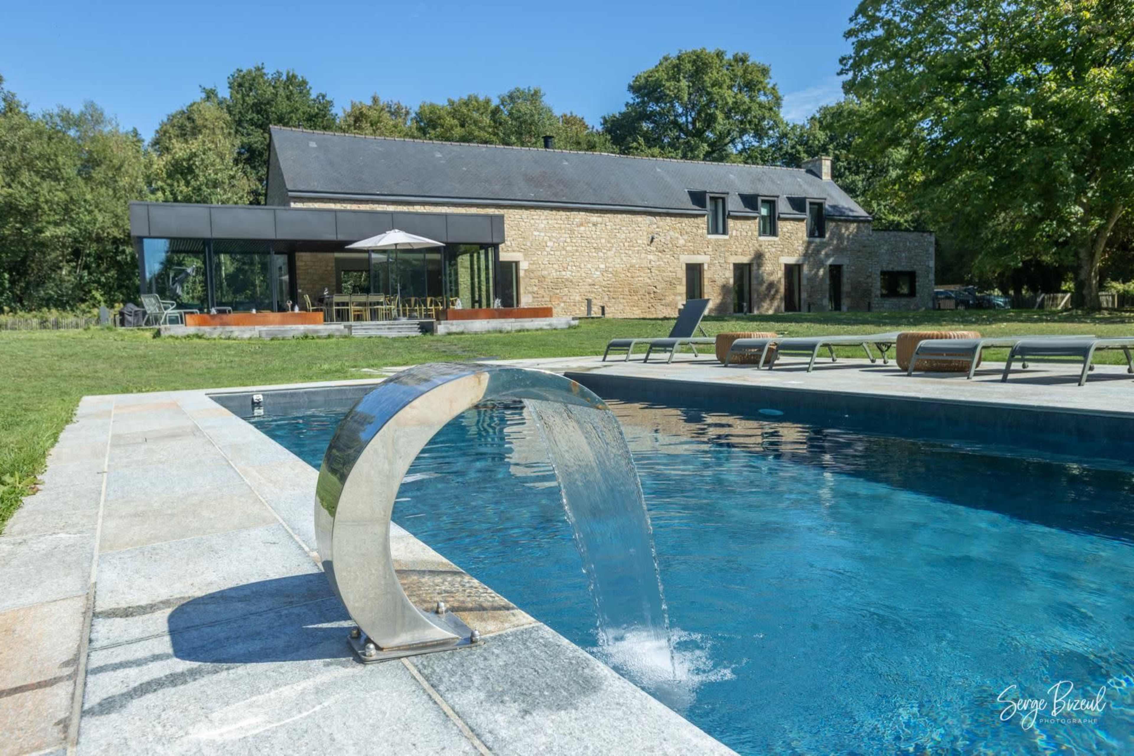 Magnifique ferme rénovée au milieu de la forêt Image in , Plélan le petit