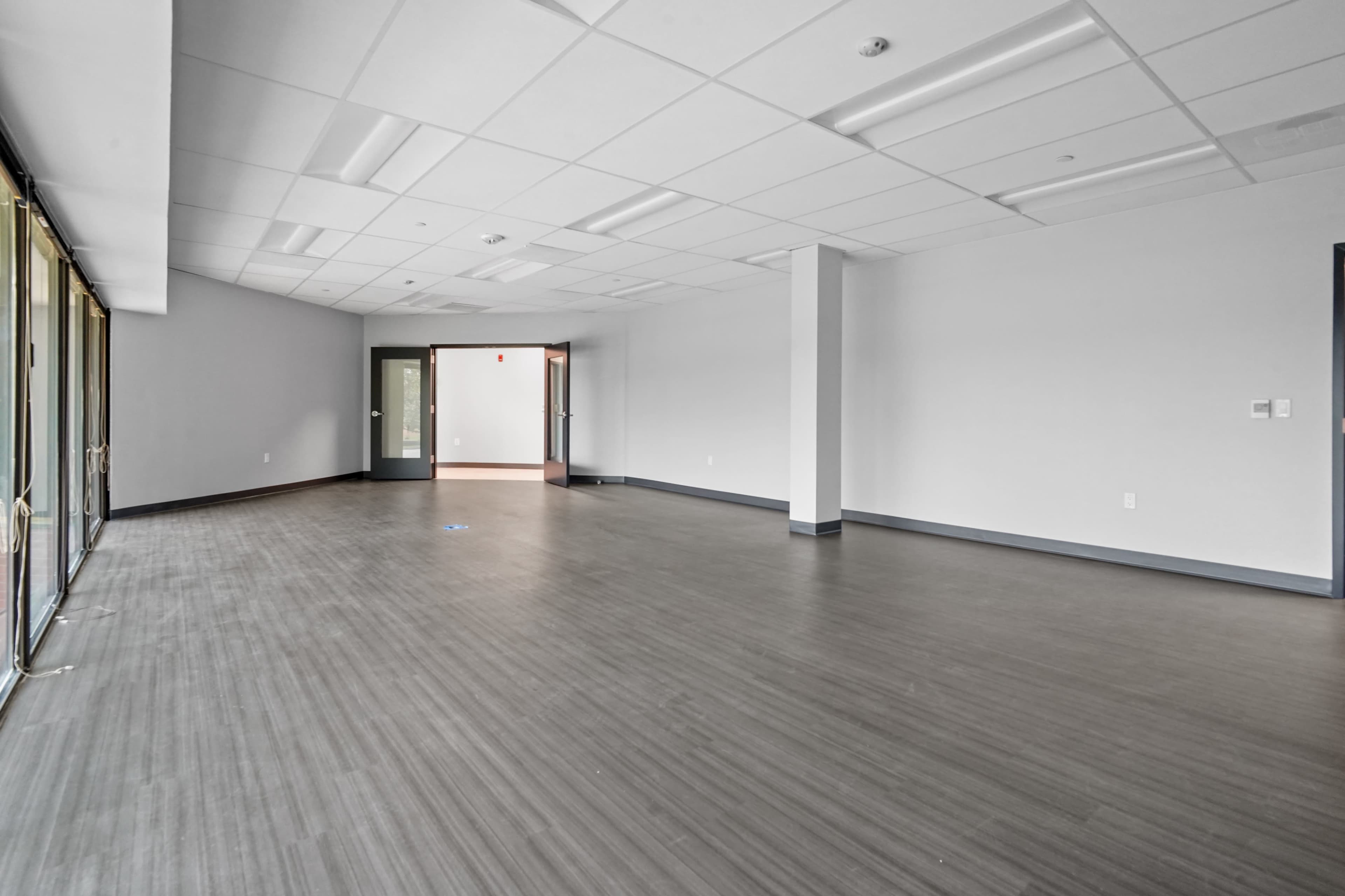 Suburban Studio with Lush Views Image in BWI Business District, Linthicum Heights, MD