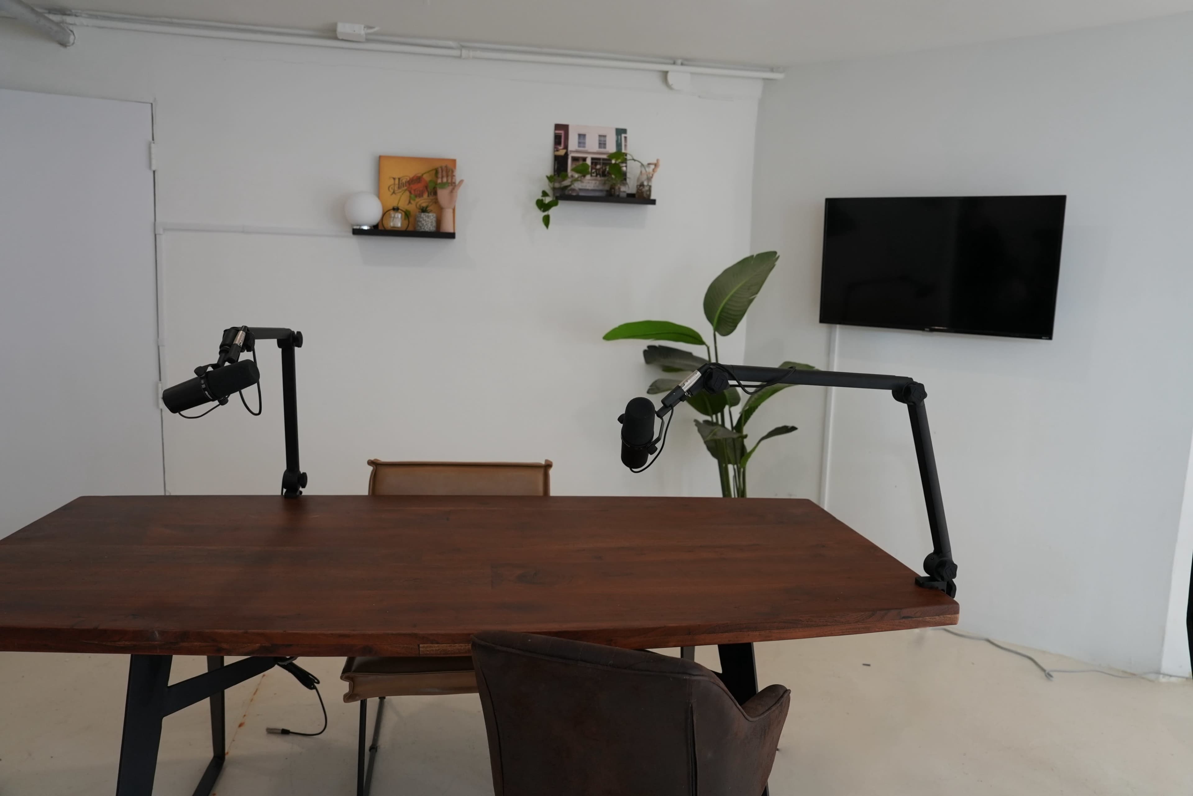 Powers Podcasting Studio Image in East Williamsburg, BROOKLYN, NY