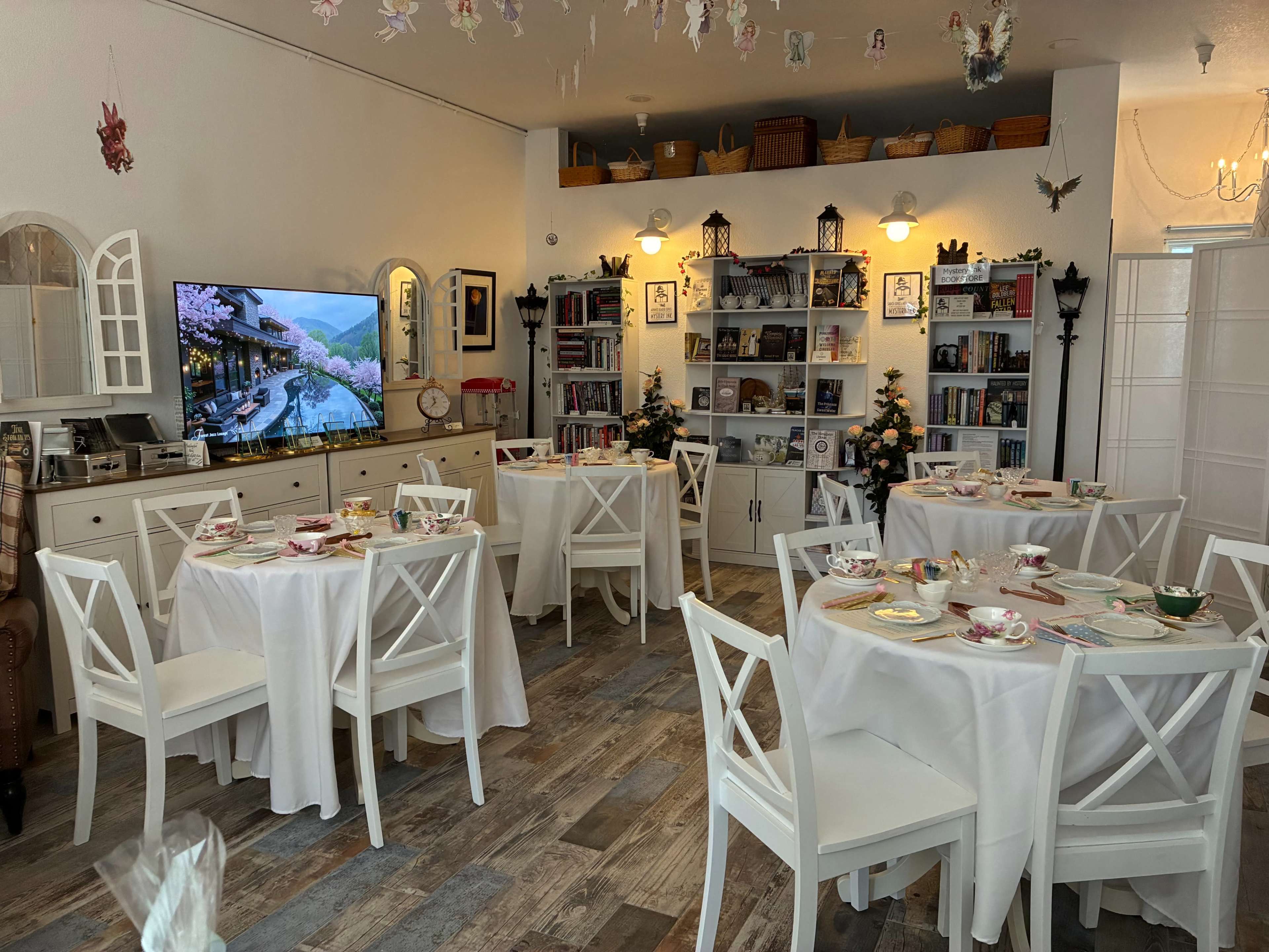 Creativy & Event Studio in charming Old World Village Image in Huntington Beach, Huntington Beach, CA