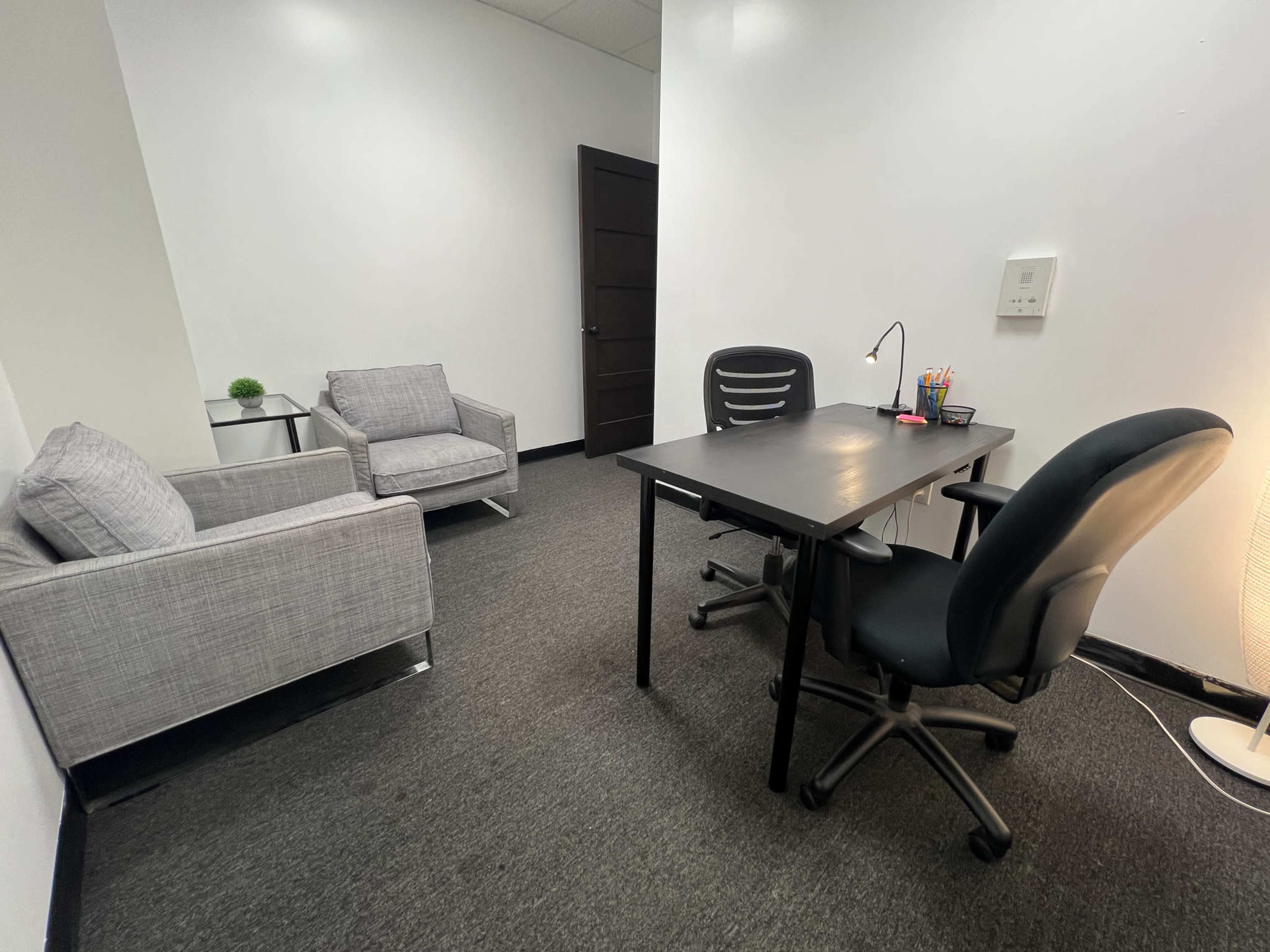 Private Client-Facing Office for 1-1 Meetings & Consultations Image in Sunset Park, Brooklyn, NY