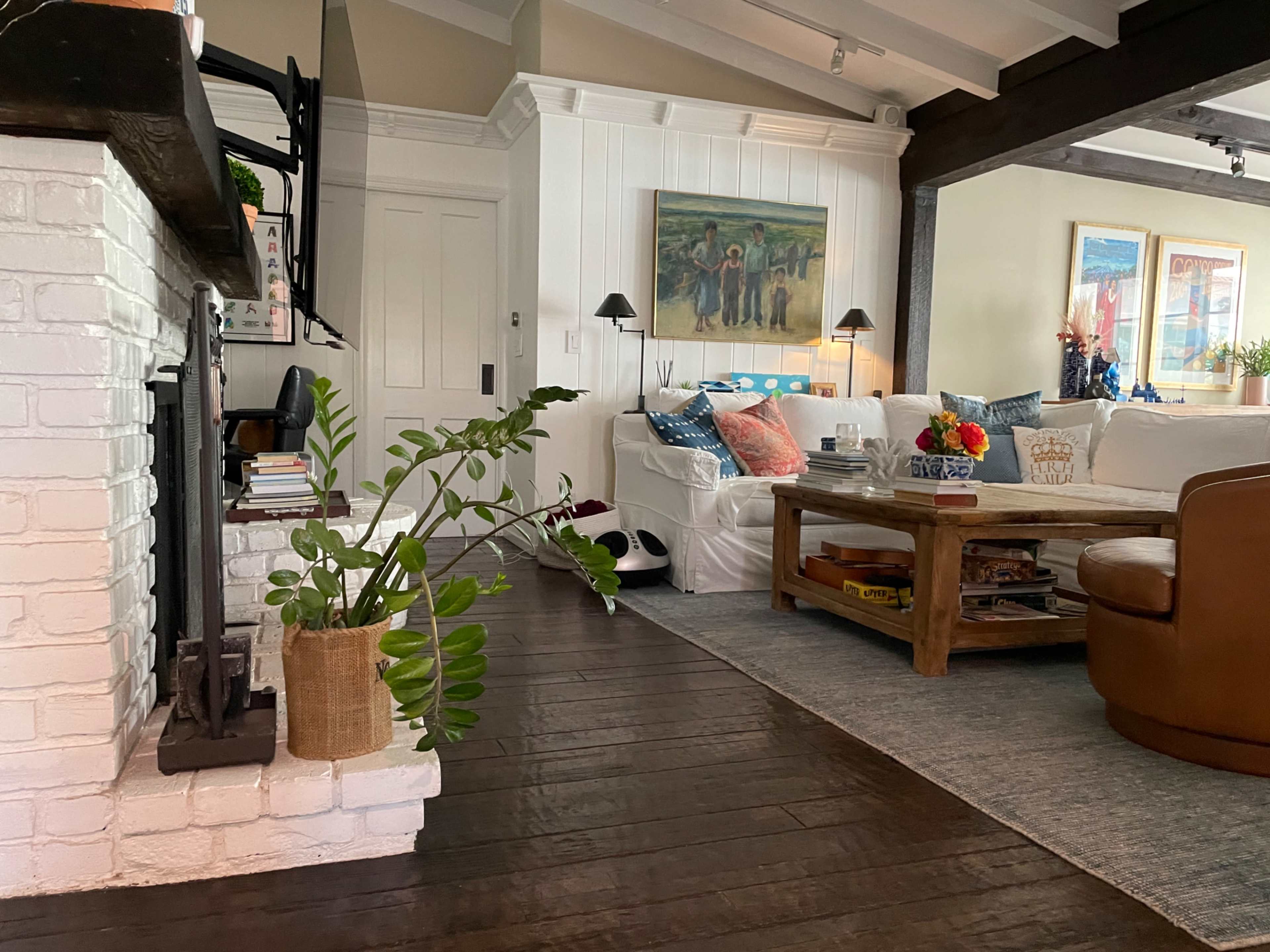 Classic American California Valley Ranch Image in Studio City, Studio City, CA