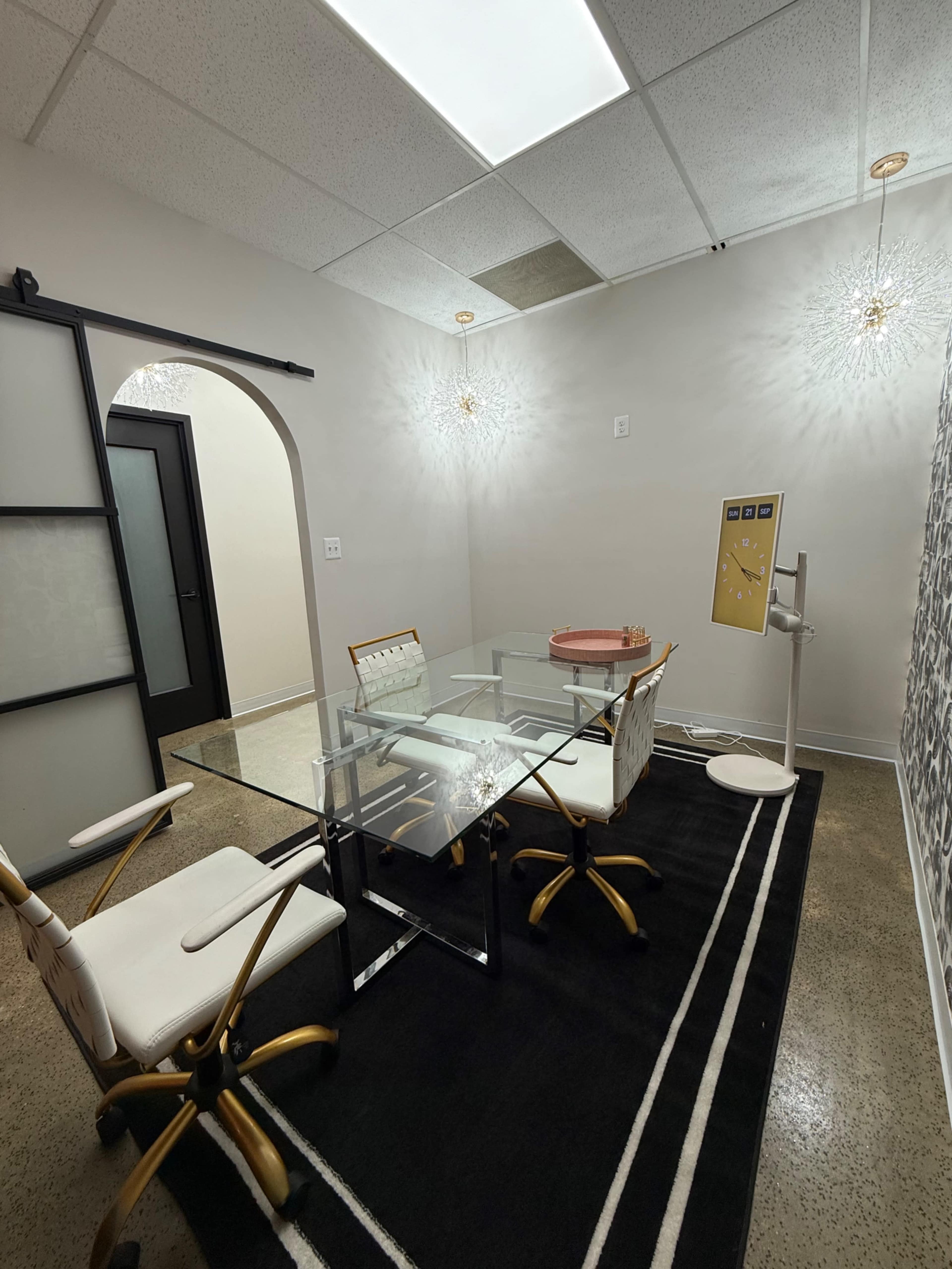 Modern Conference Room with Chic Décor and Free Parking Image in Glenn Dale, Lanham, MD