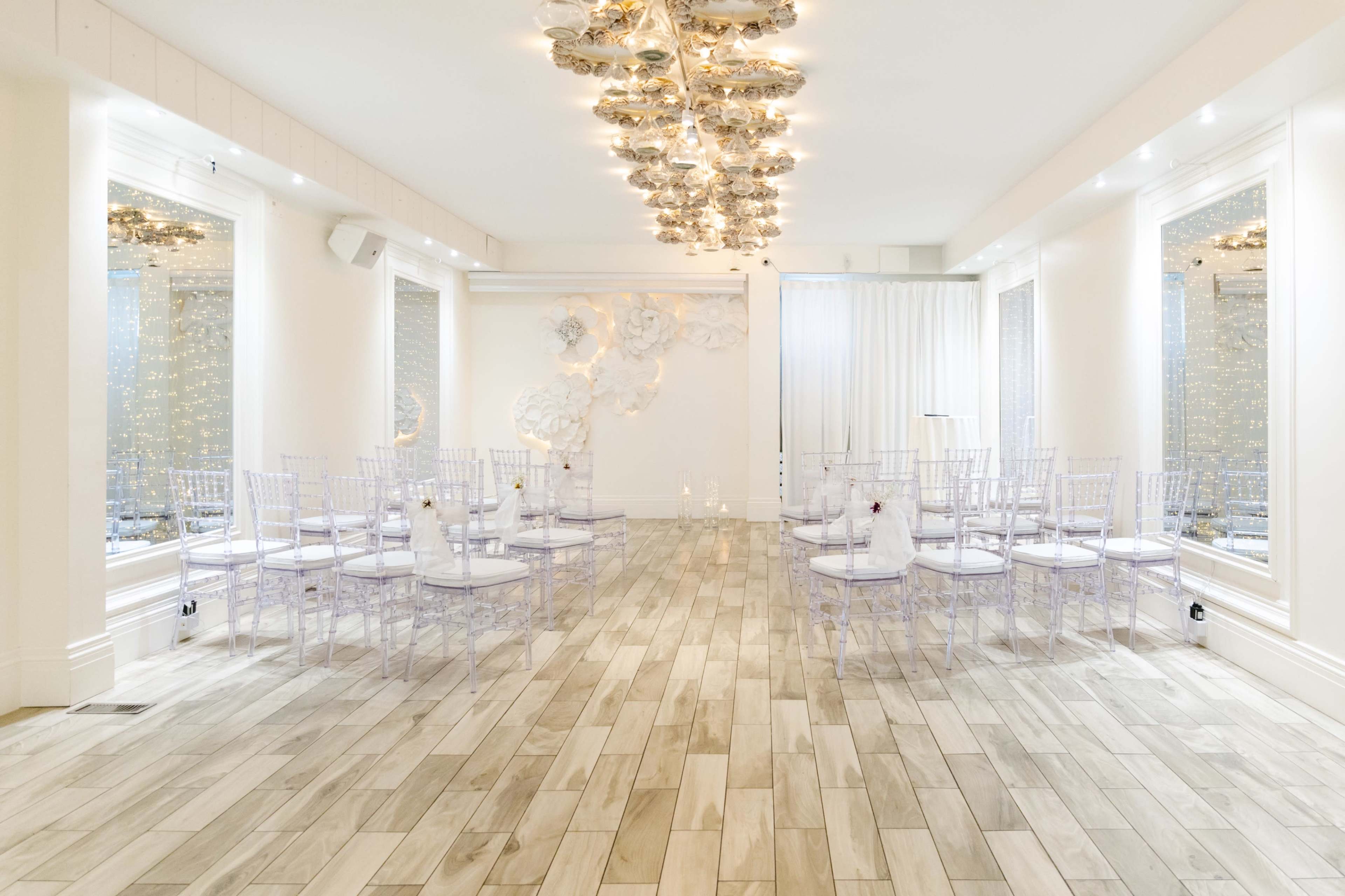 Chic Floral Loft Venue in Toronto – Ideal for Creative Productions & Events Image in Danforth, Toronto, ON