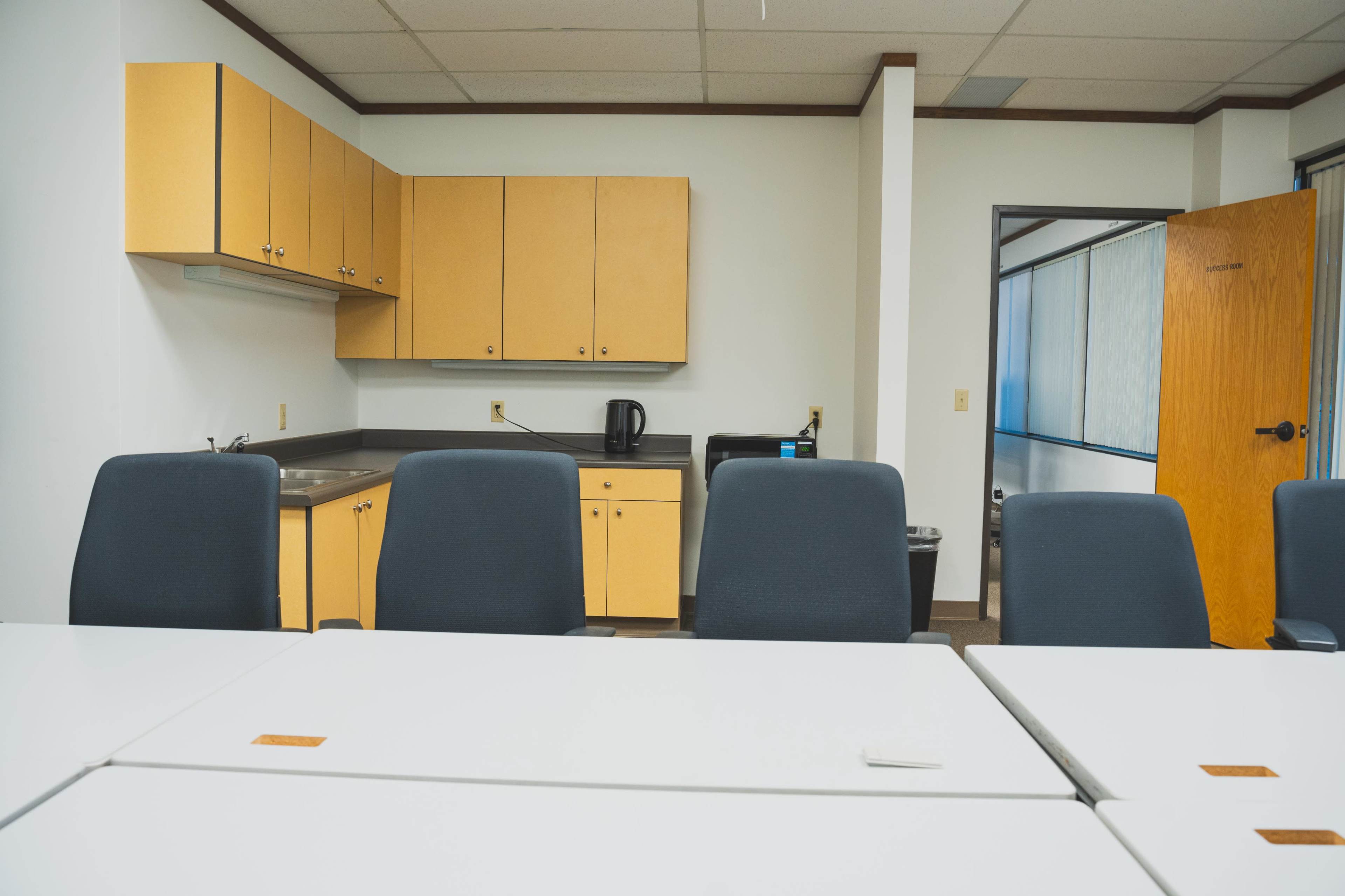 Meeting/Classroom Space (Success) Image in SeaTac, SeaTac, WA