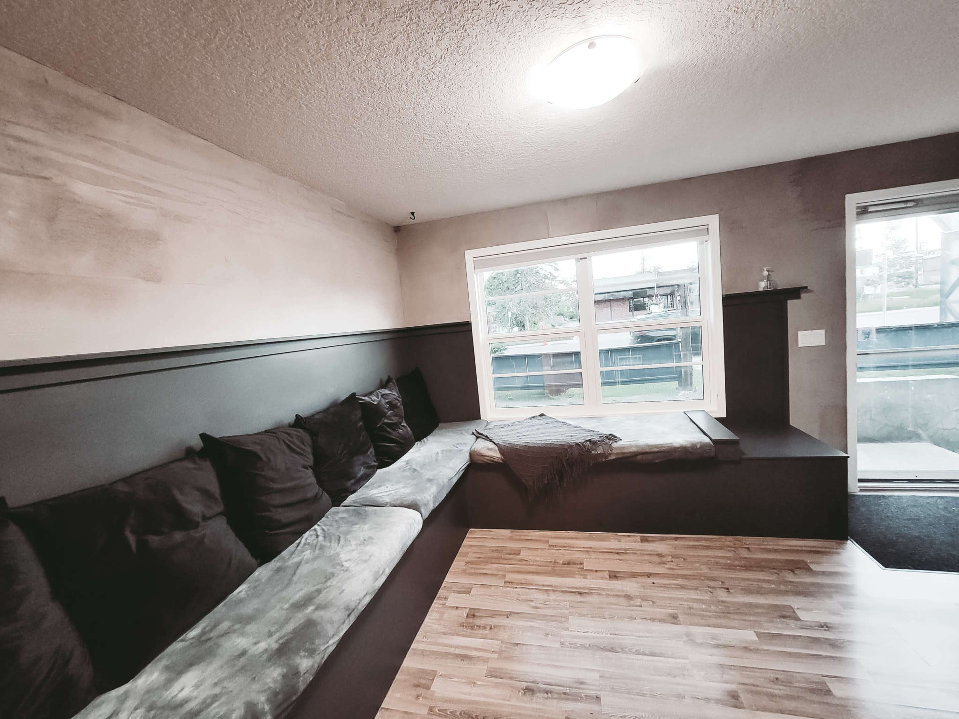 The Gateway 1612 | 1bd Central House Yard Firepit Playset Image in Northwest Calgary, Calgary, AB