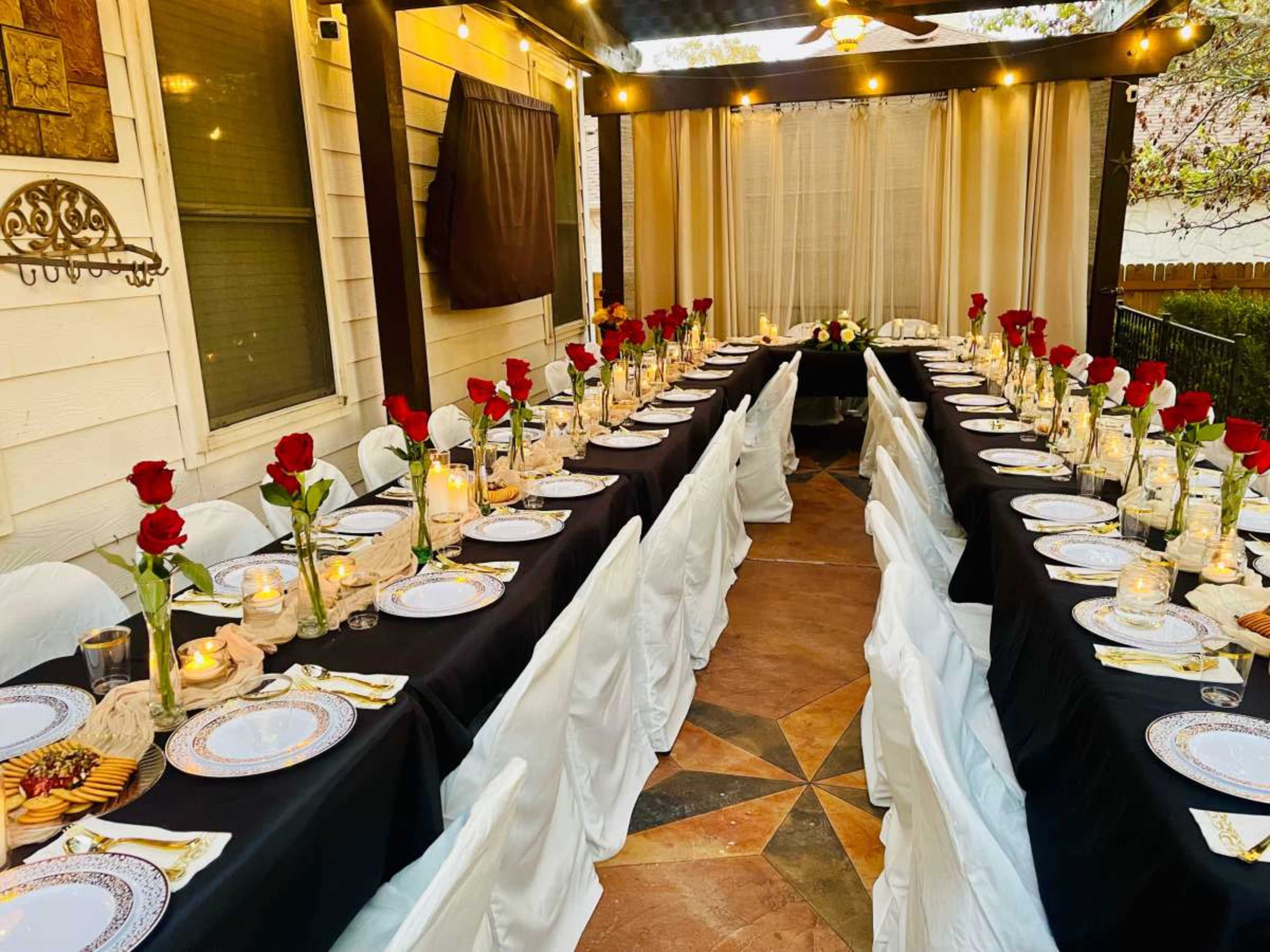 Tropical Oasis🌺 - Patio, Pool & Spa Image in Mountain Creek, Pflugerville, TX