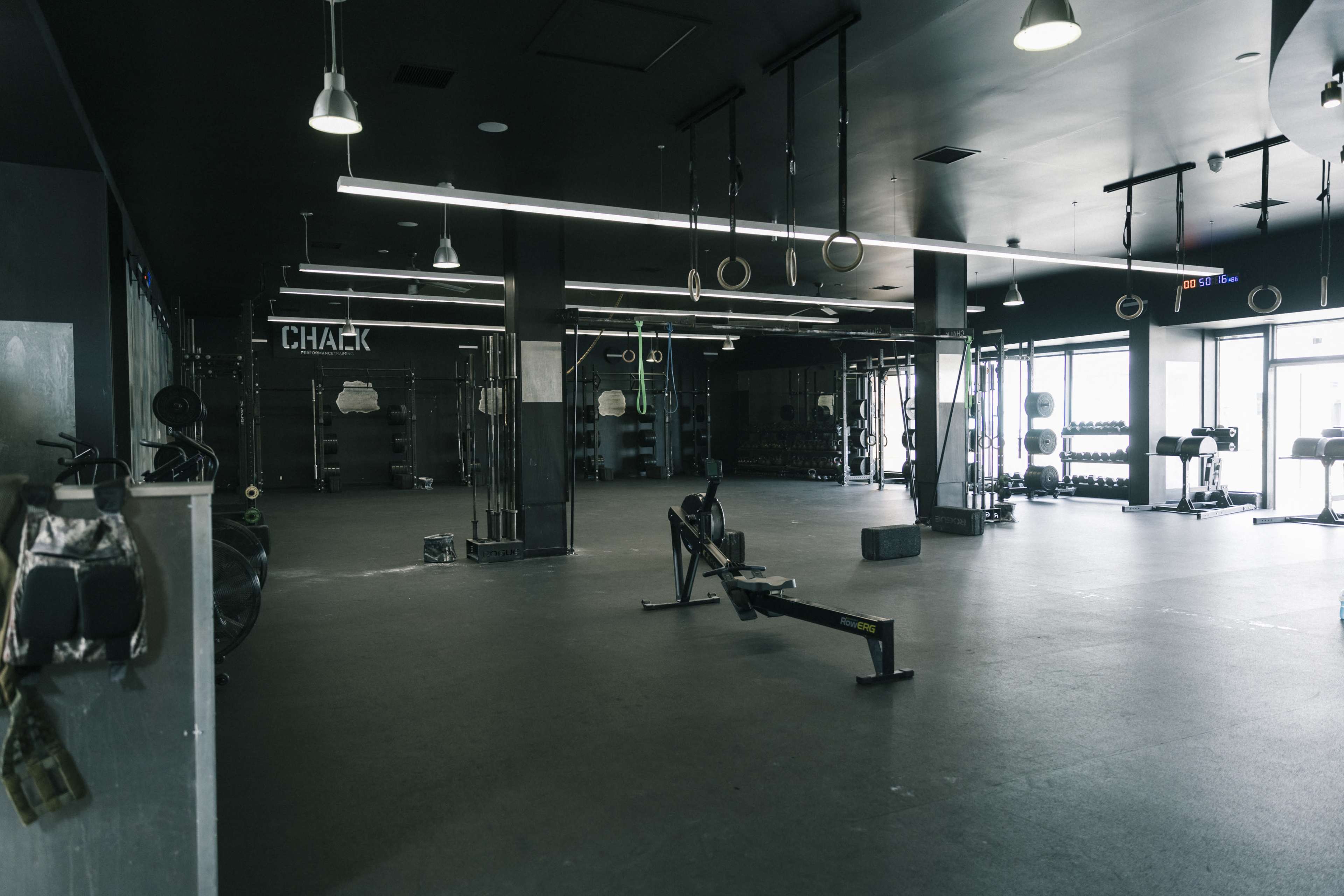 Highly Aesthetic Functional Fitness Gym with Great Lighting Image in East Side Costa Mesa, Costa Mesa, CA