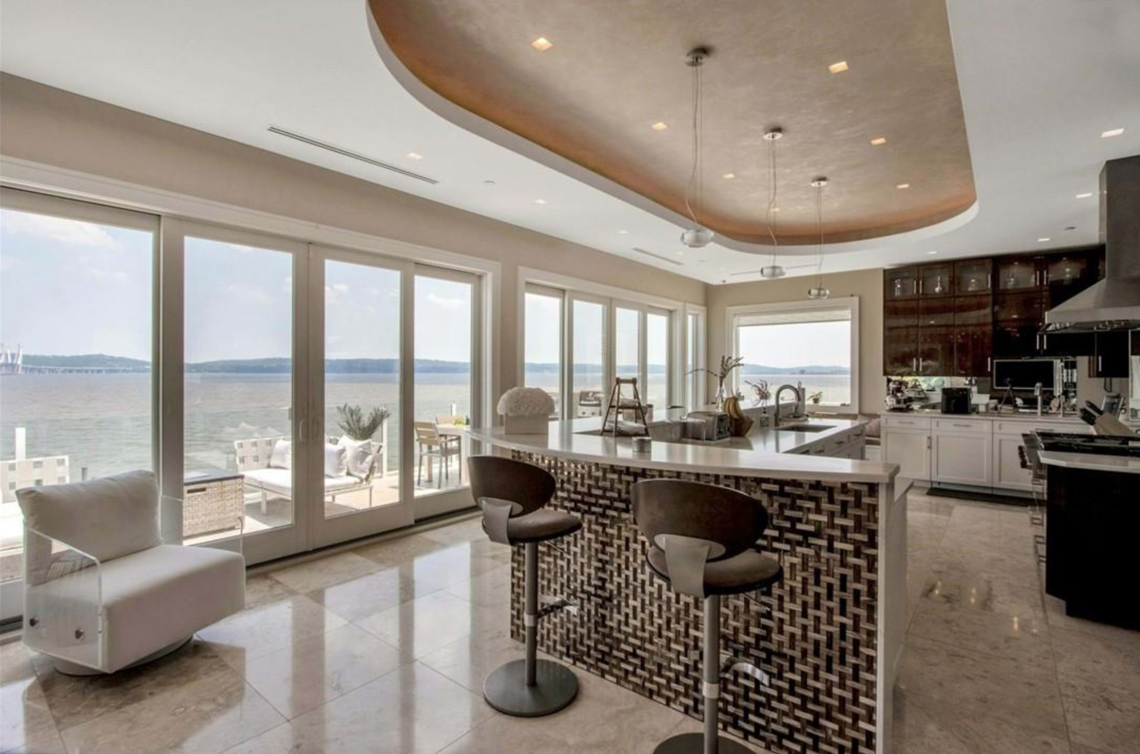 Luxury on the Waterfront Image in Orangetown, Nyack, NY