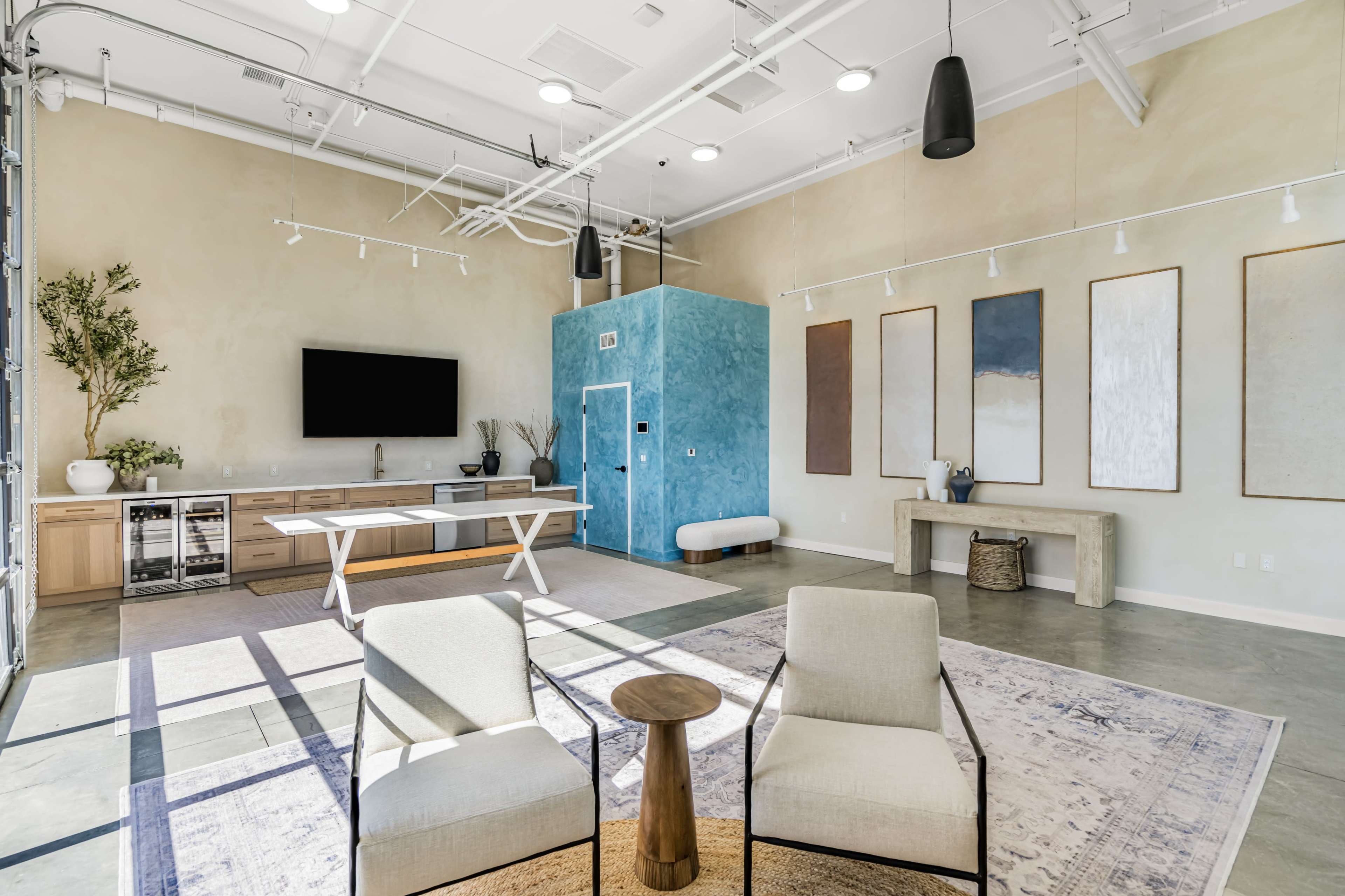 Relaxed and Refined Event Studio with Indoor-Outdoor Amenities in SLO Image in San Luis Obispo, San Luis Obispo, CA