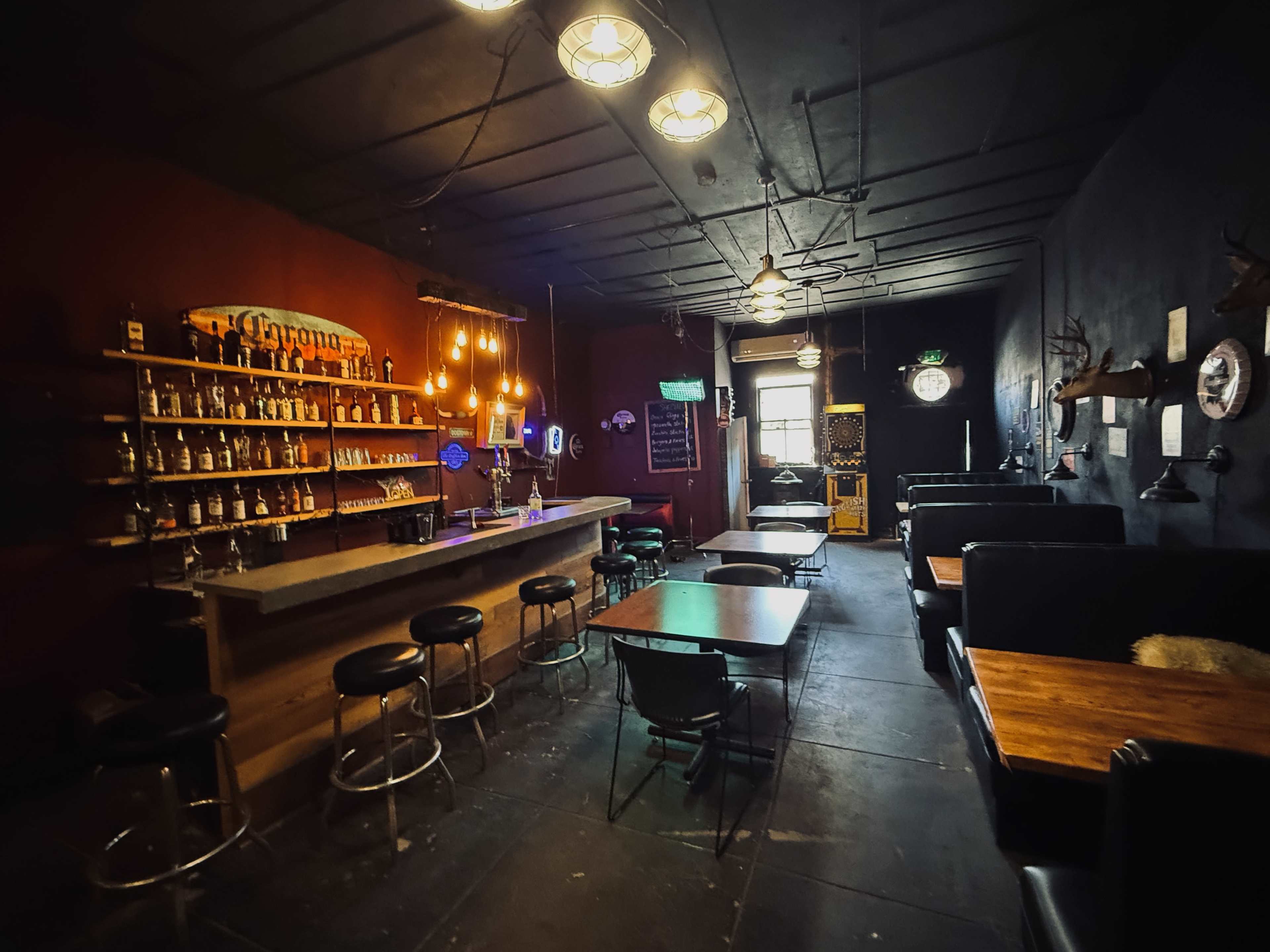 Dive Bar with booths and Liquor Wall Image in Central LA, Los Angeles, CA
