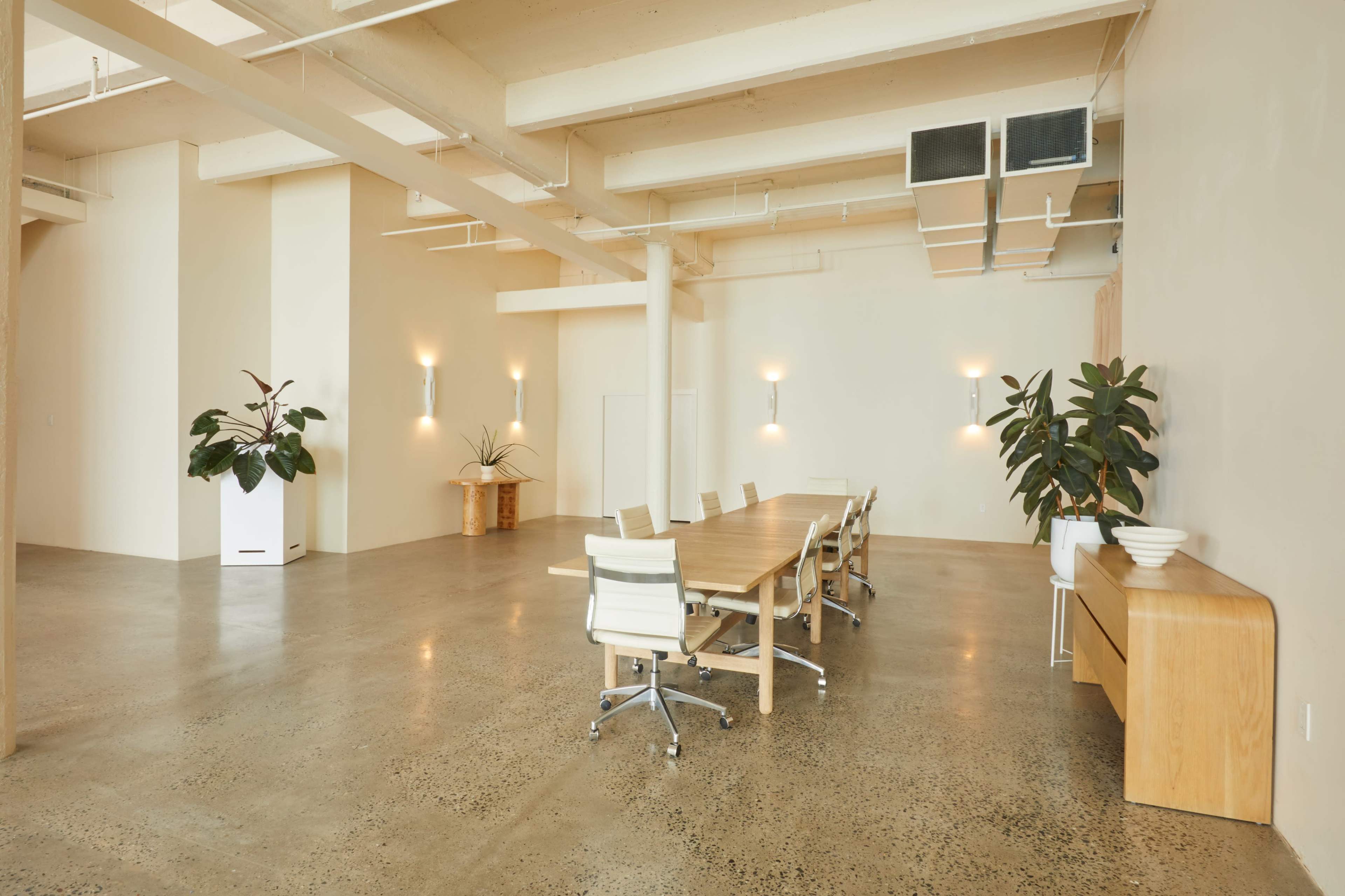 Beautiful open loft space with large frosted front windows in Fort Greene, Brooklyn Image in Fort Greene, Brooklyn, NY