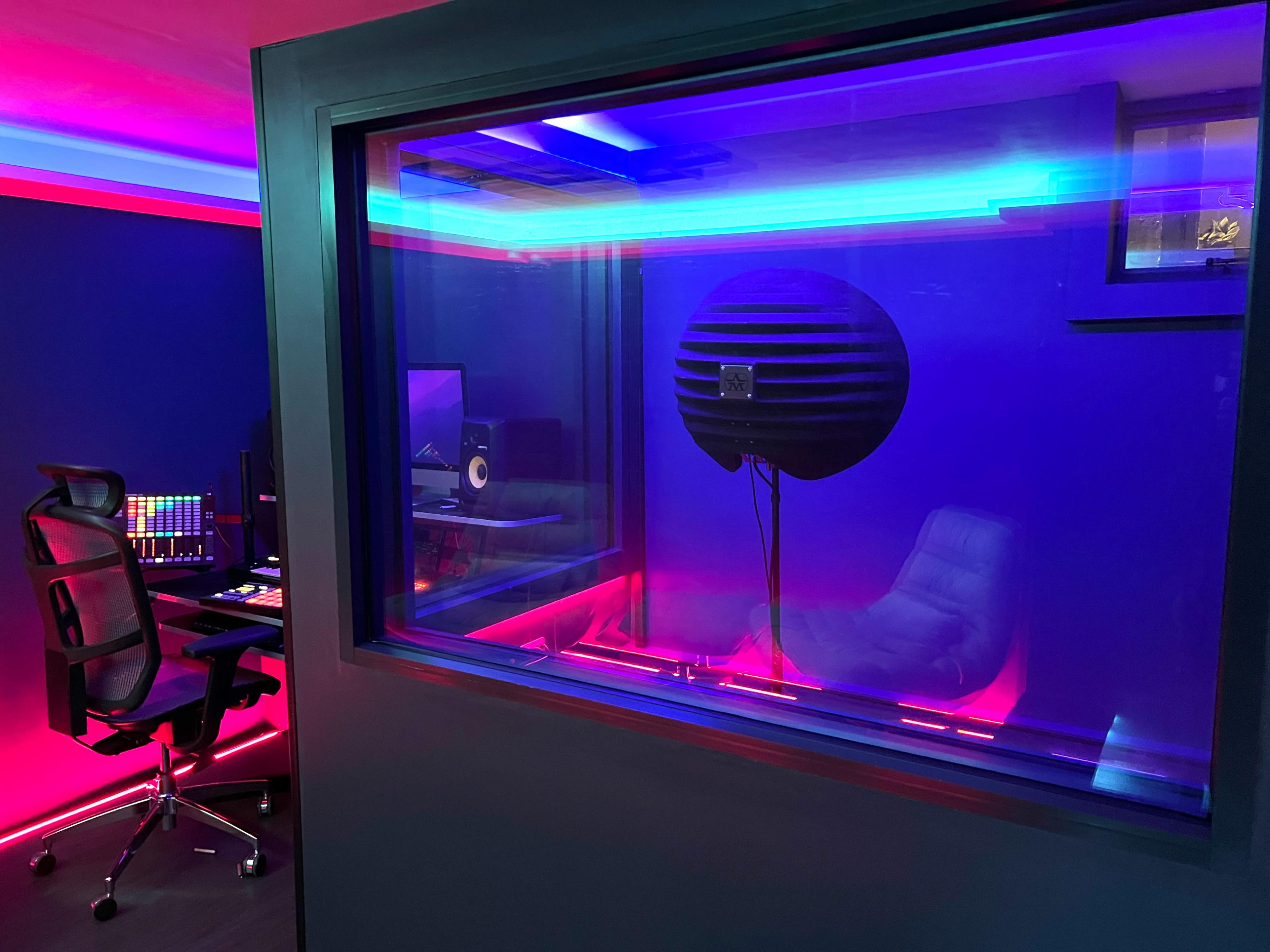 Recording Studio in Creative Media Hub Image in London, London, ENG