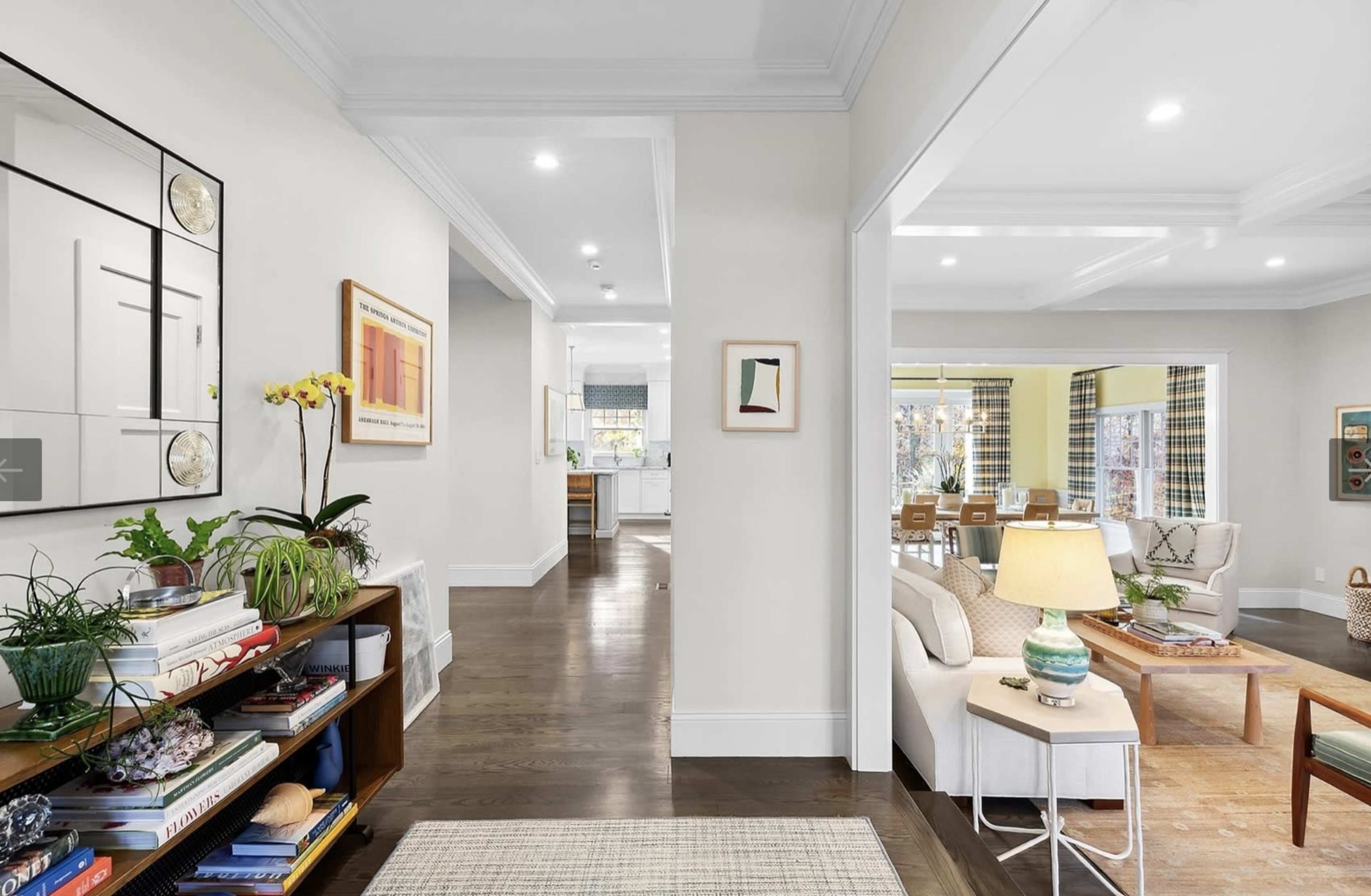 Classic and chic Hamptons Home Image in East Hampton, East Hampton, NY