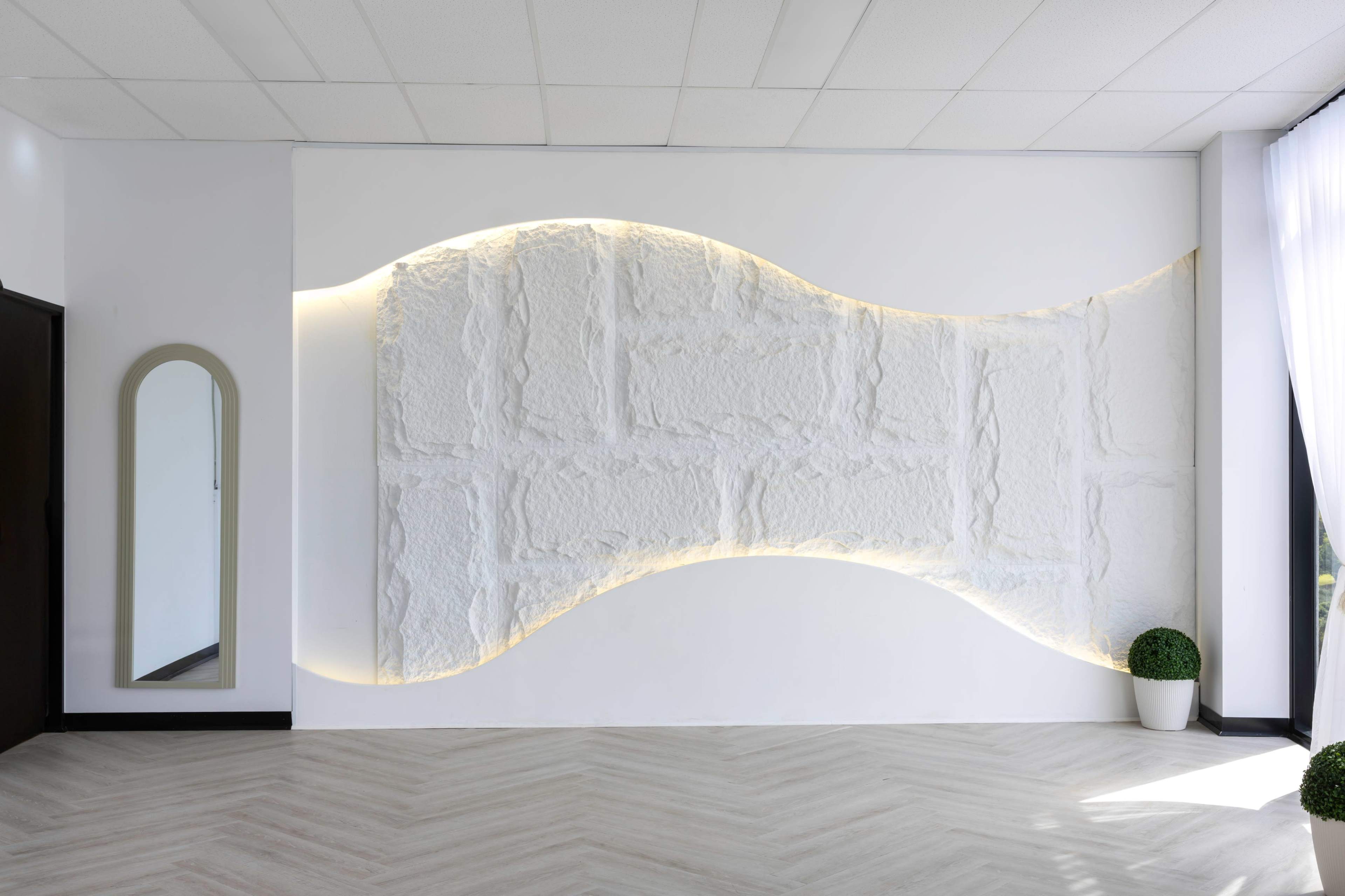 Dreamy natural light all-in-one content studio  in Braybrook. Perfect for photoshoots reels, podcasts & events. Image in Braybrook, Braybrook, VIC