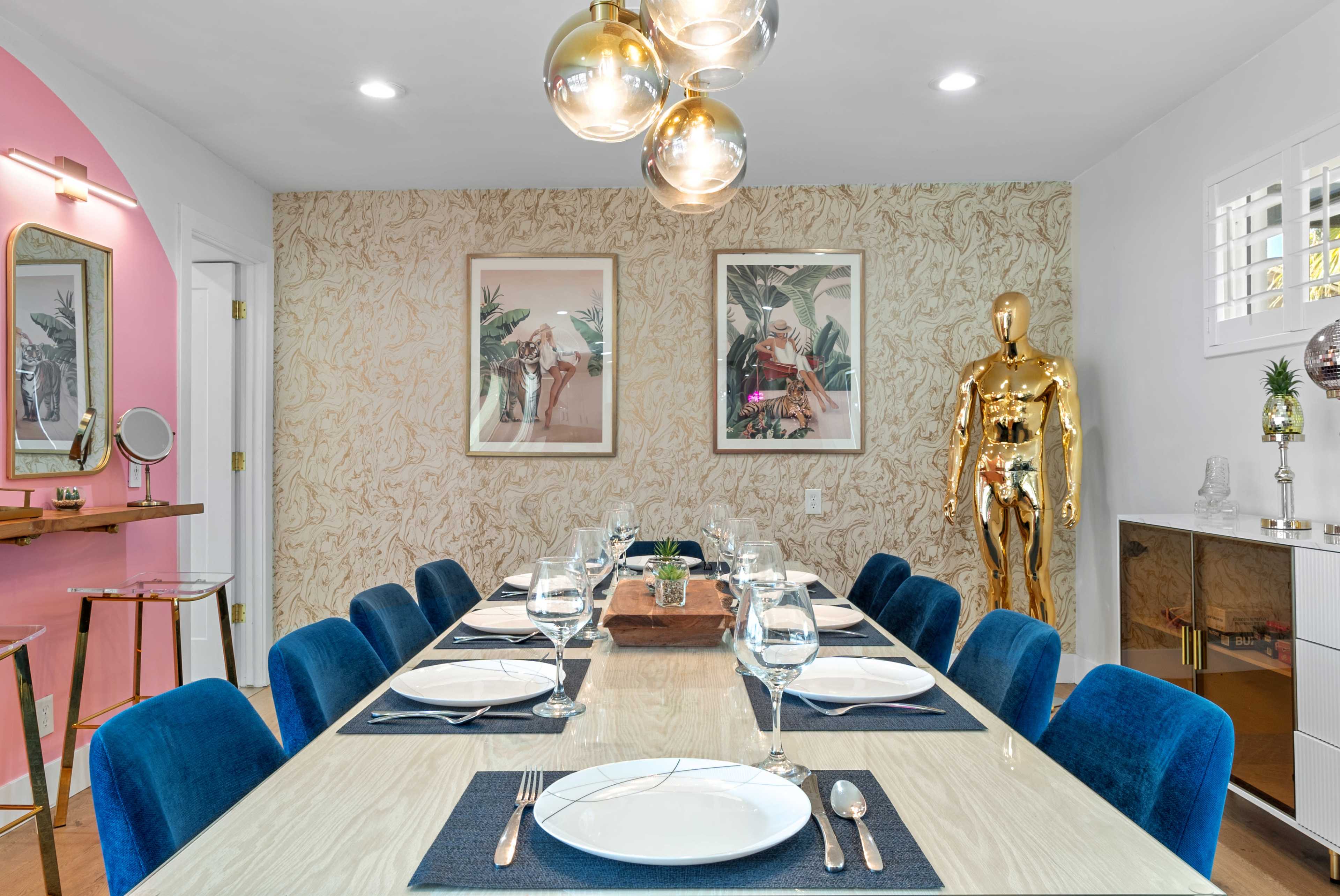 Girl's Dream Home Image in Papago Parkway, scottsdale, AZ