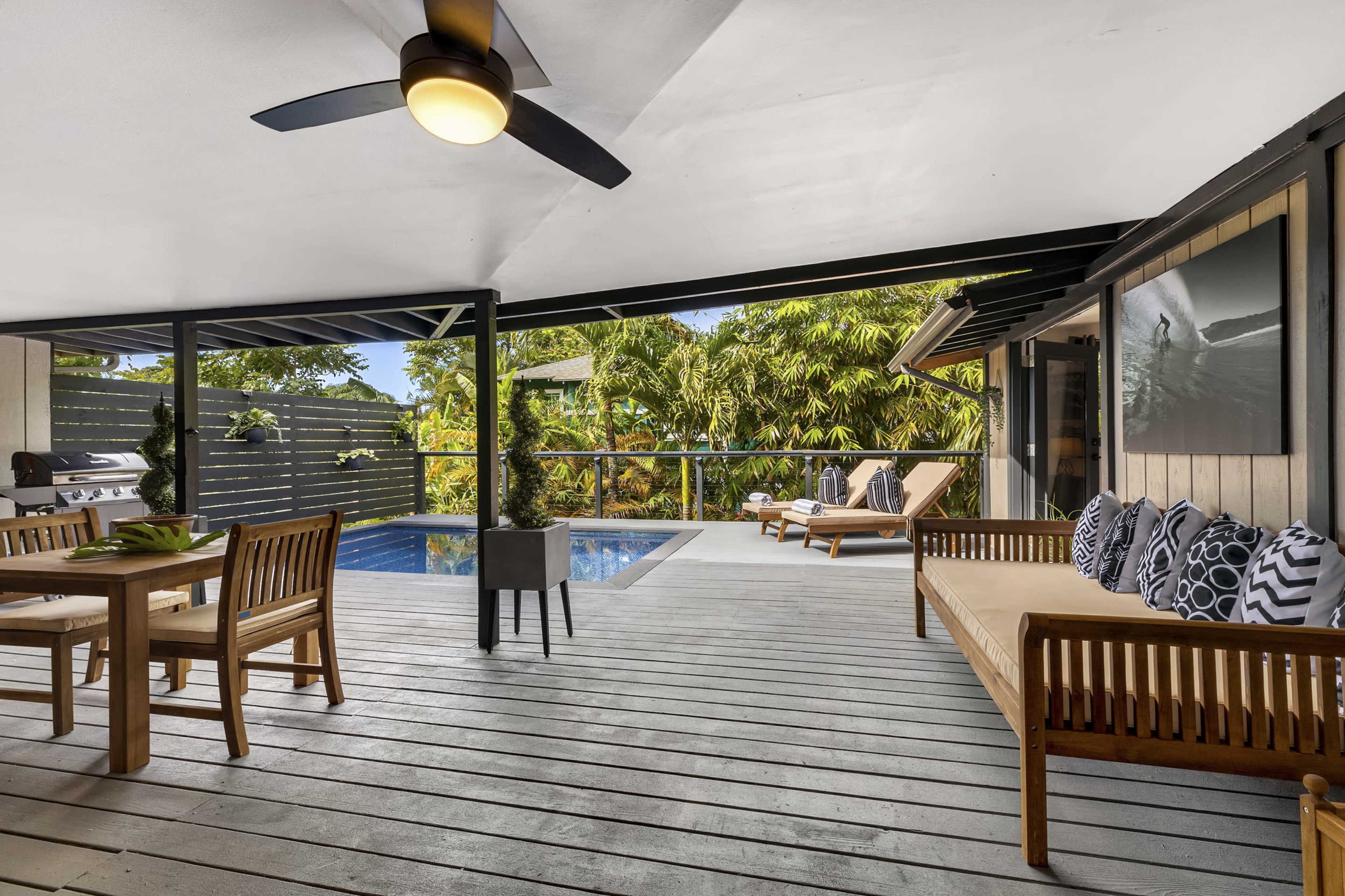 Secluded North Shore House with Tiled Pool near Sunset Beach Image in North Shore, Haleiwa, HI