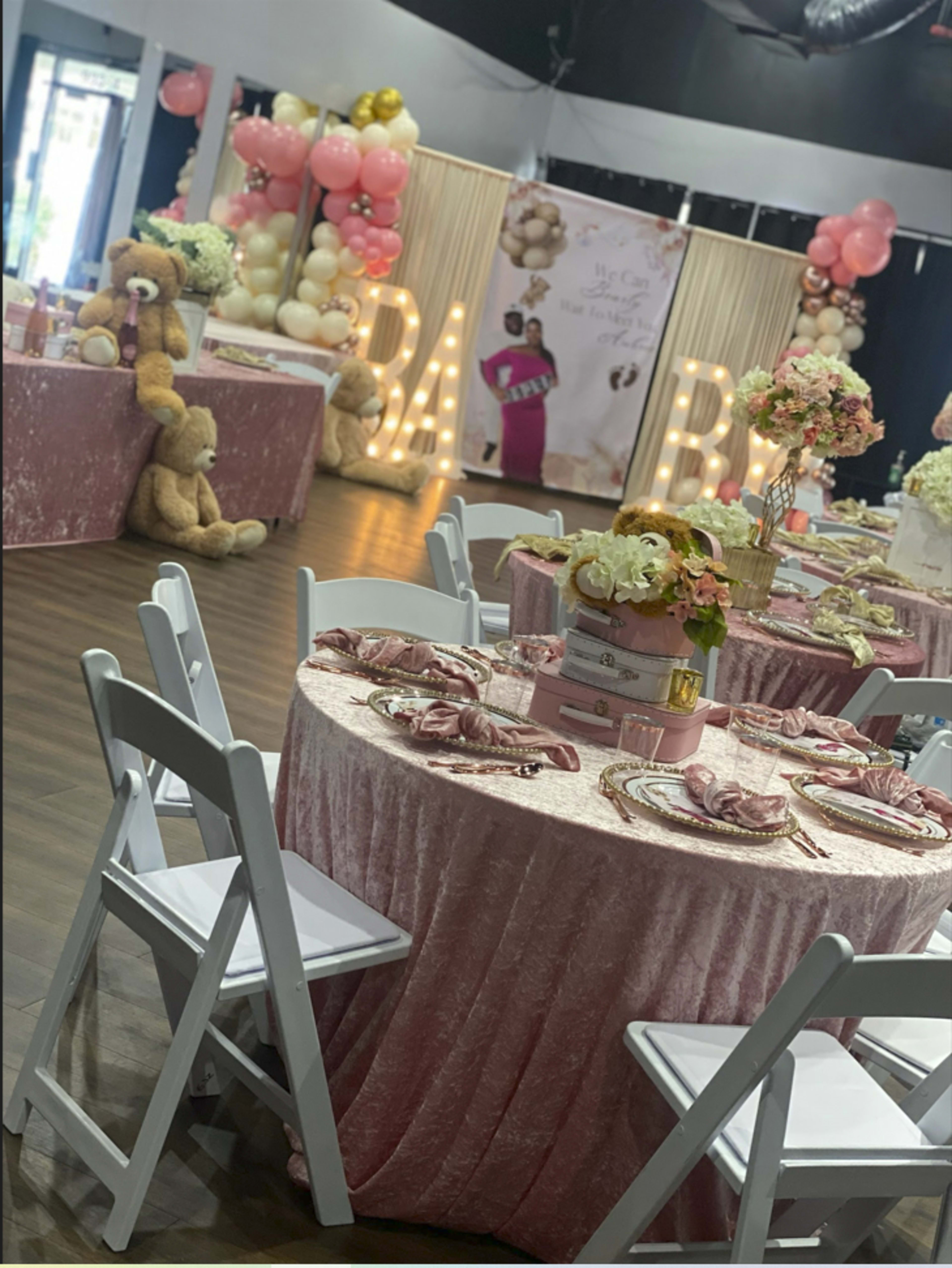 Modern Elegant Event Venue with Photo Booth & Luxe Décor Image in , STONE MOUNTAIN, GA