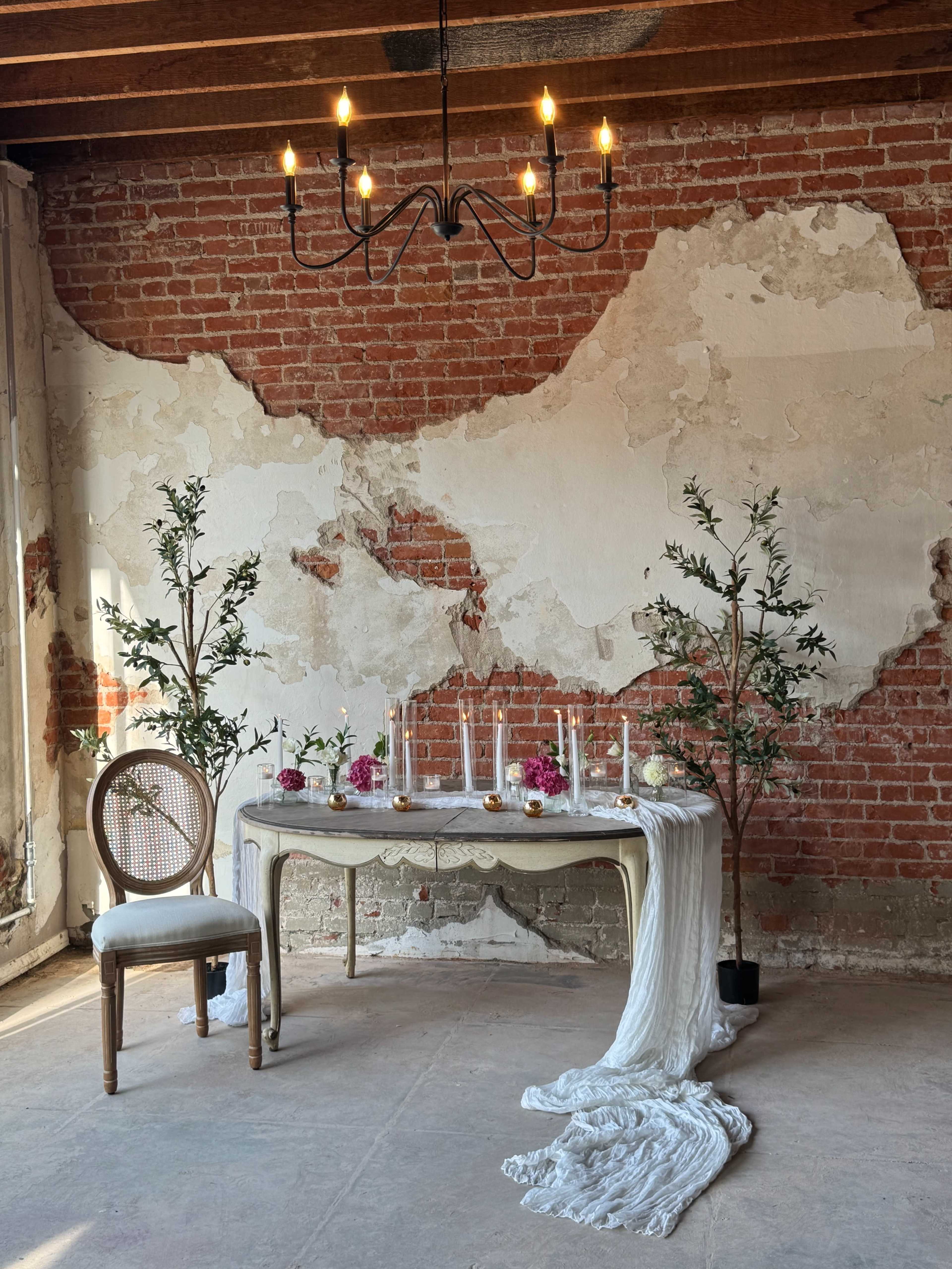 Pasadena Downtown Industrial Exposed Brick Studio Event Space Image in East Pasadena, Pasadena, CA