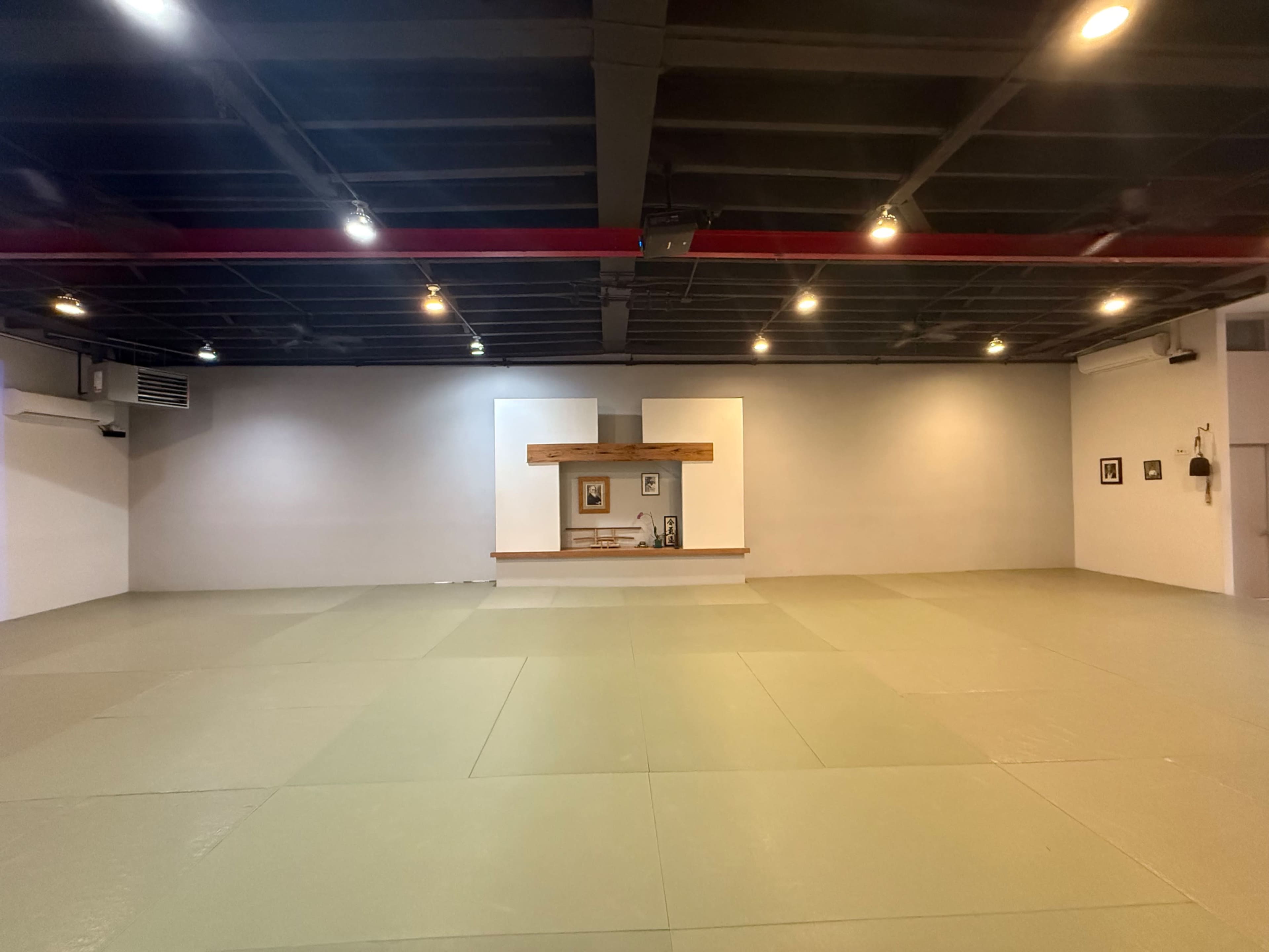 Bright & Open Brooklyn Dojo – Ideal for Film Shoots, Classes, Movement, & Events Image in Gowanus, Brooklyn, NY