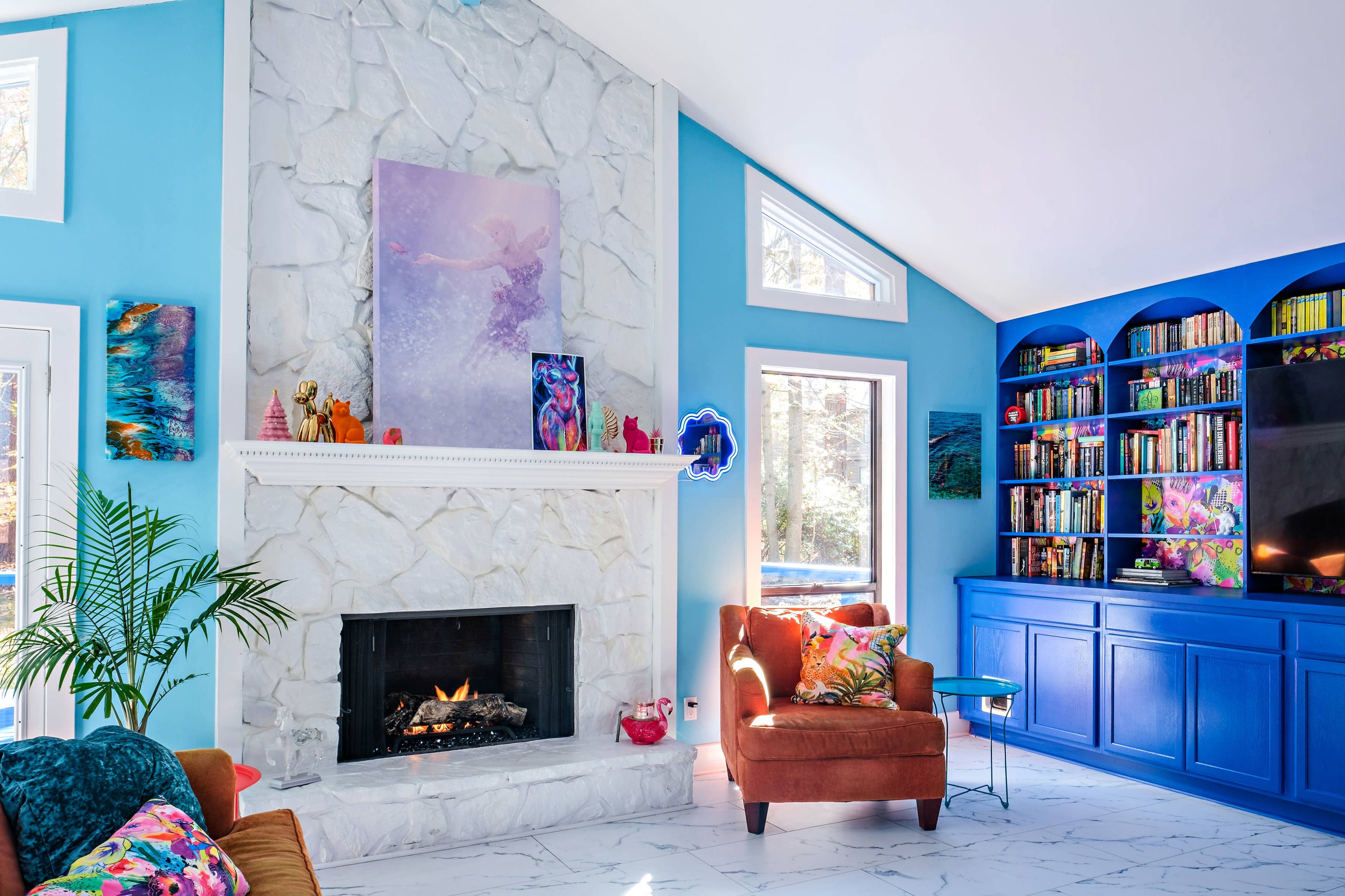 Color-Drenched Dream Home: Perfect for Creators, Influencers, & Productions! Image in Peachtree Corners, Peachtree Corners, GA